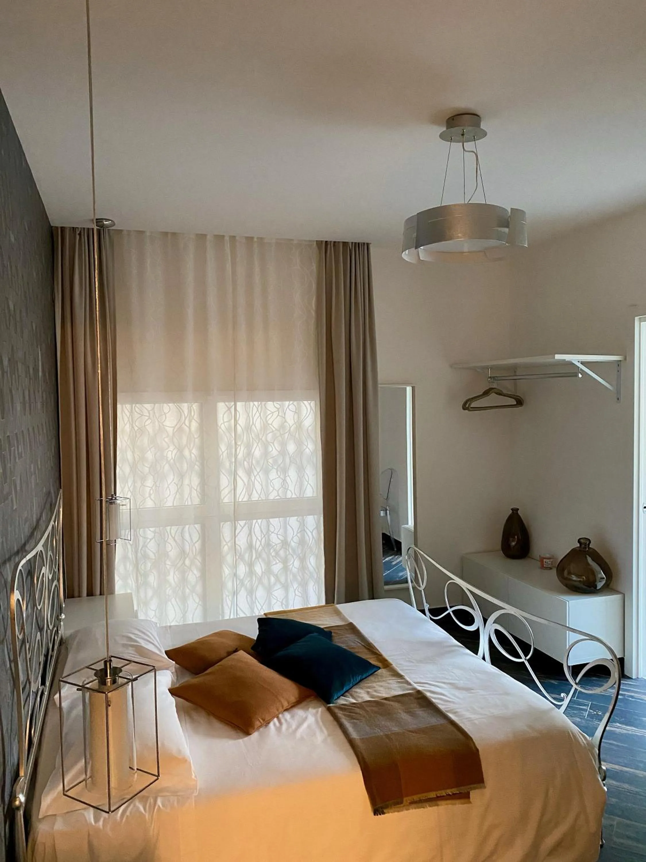 Photo of the whole room in Gatto Bianco Le Mura