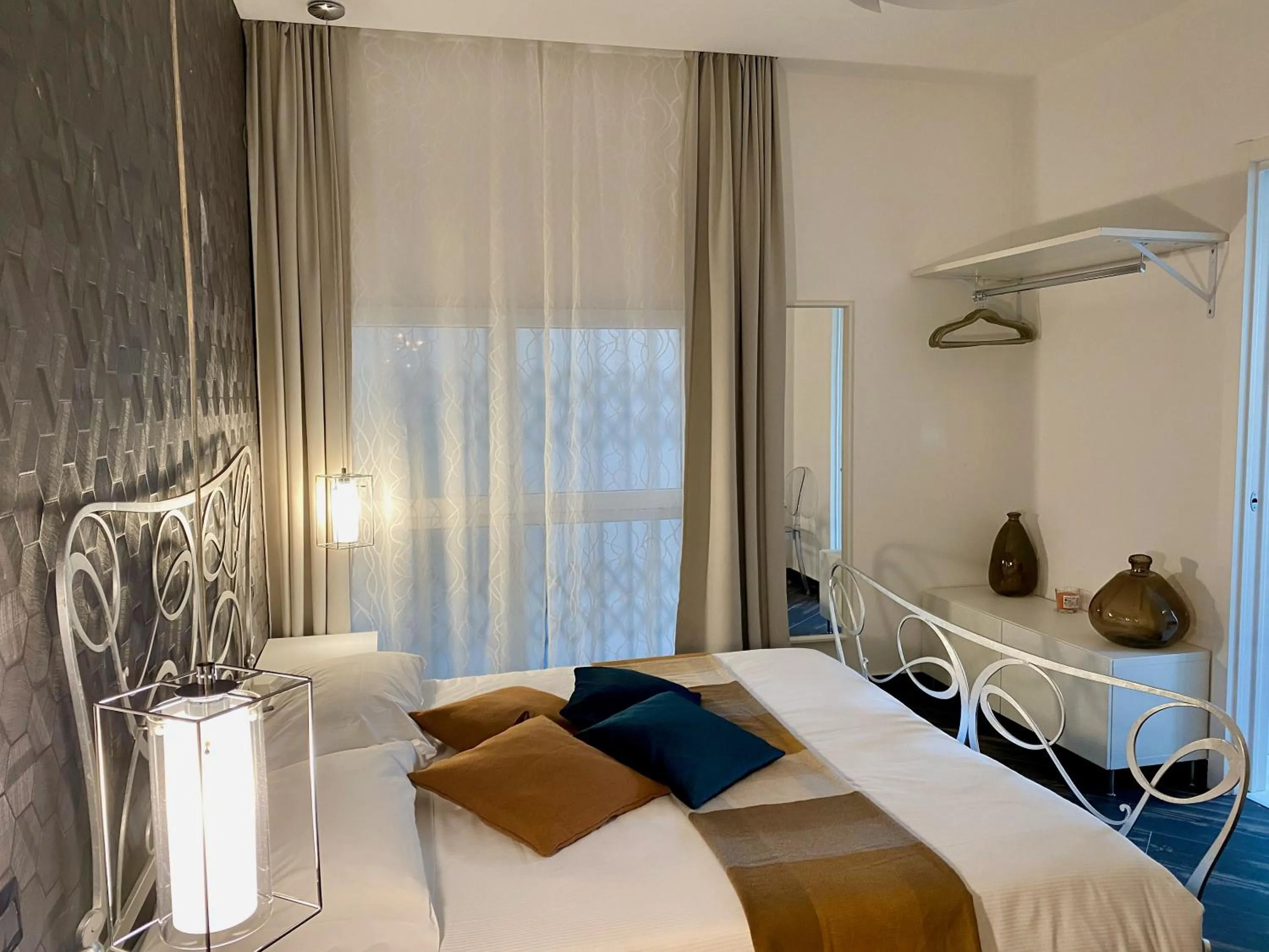 Photo of the whole room in Gatto Bianco Le Mura