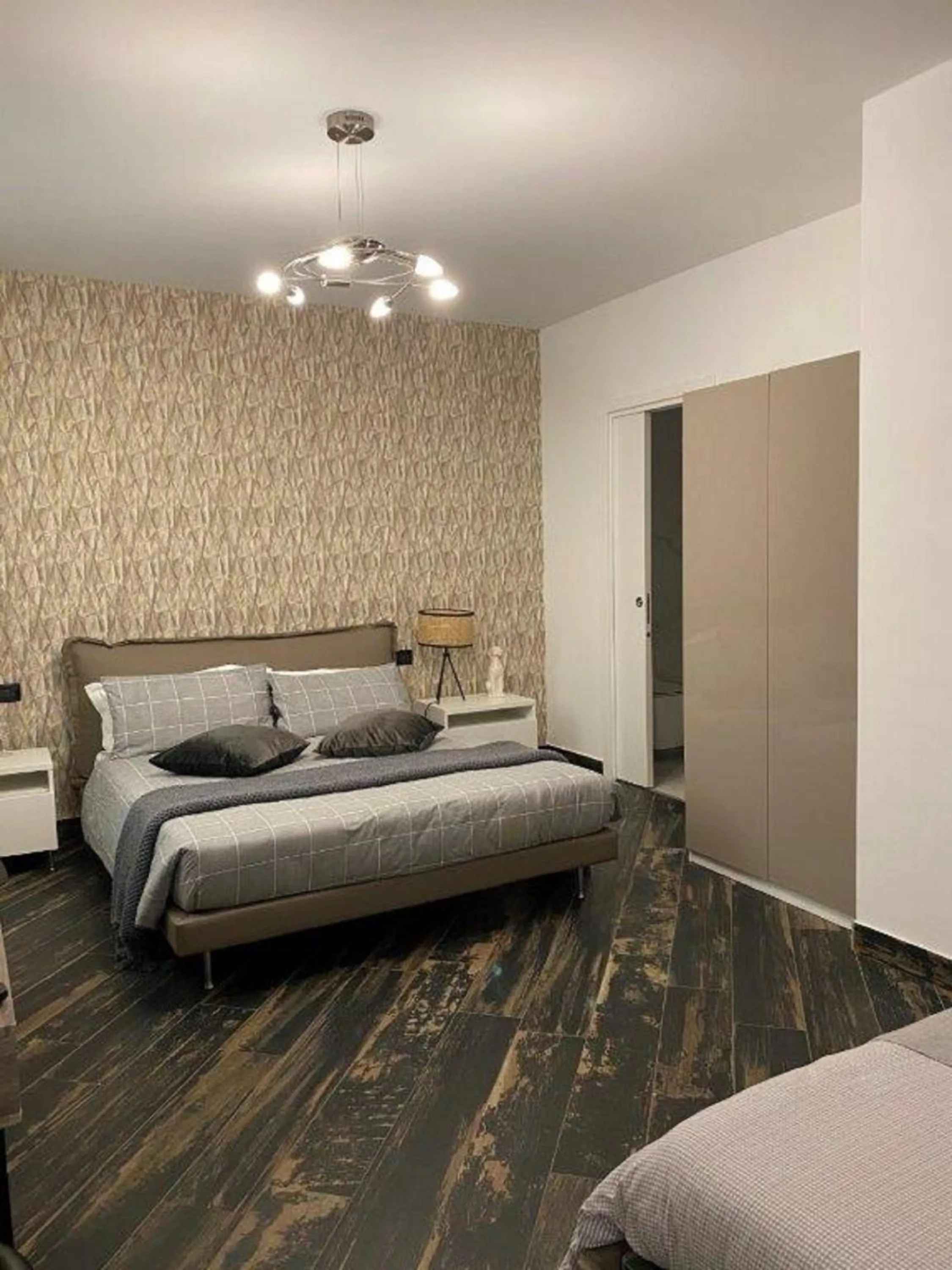 Bedroom in Gatto Bianco Le Mura