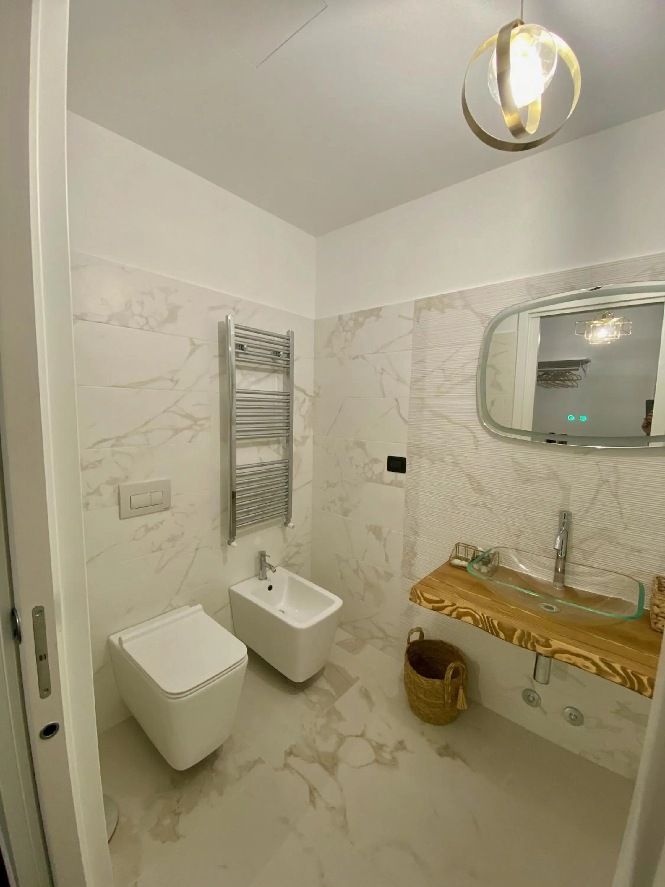 Bathroom in Gatto Bianco Le Mura