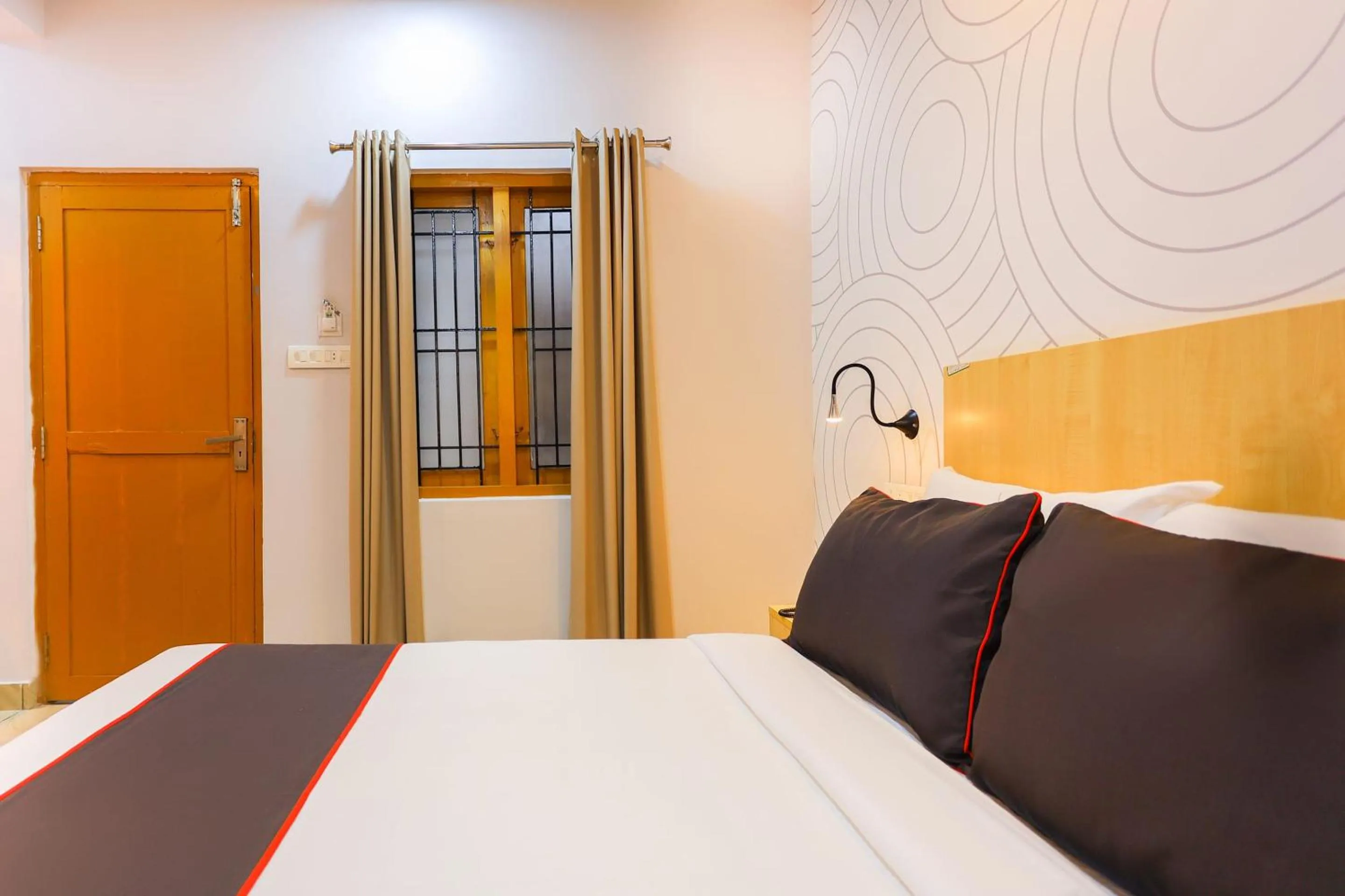 Bedroom, Bed in Super Collection O Marhaba Govindapuram