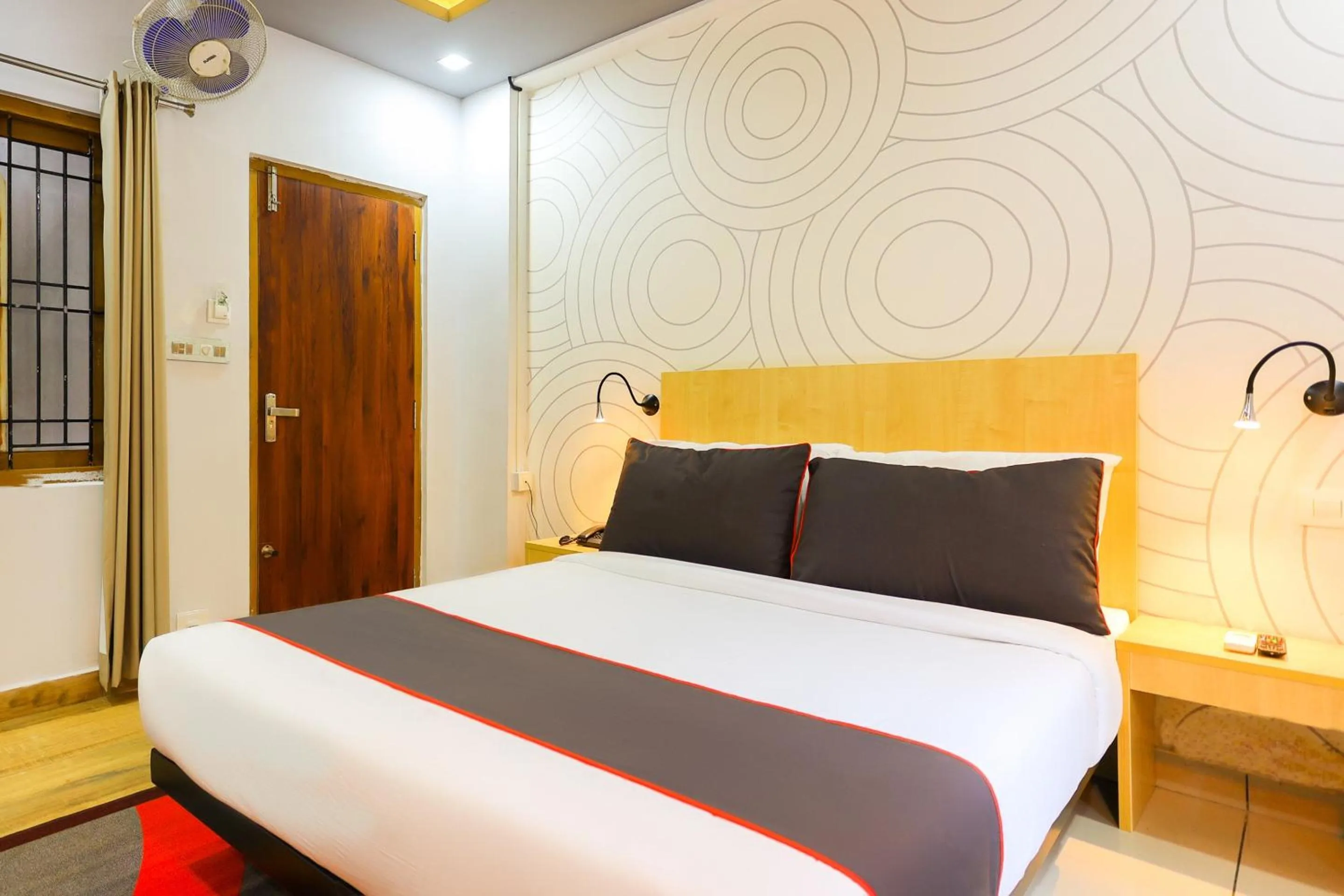 Bedroom, Bed in Super Collection O Marhaba Govindapuram