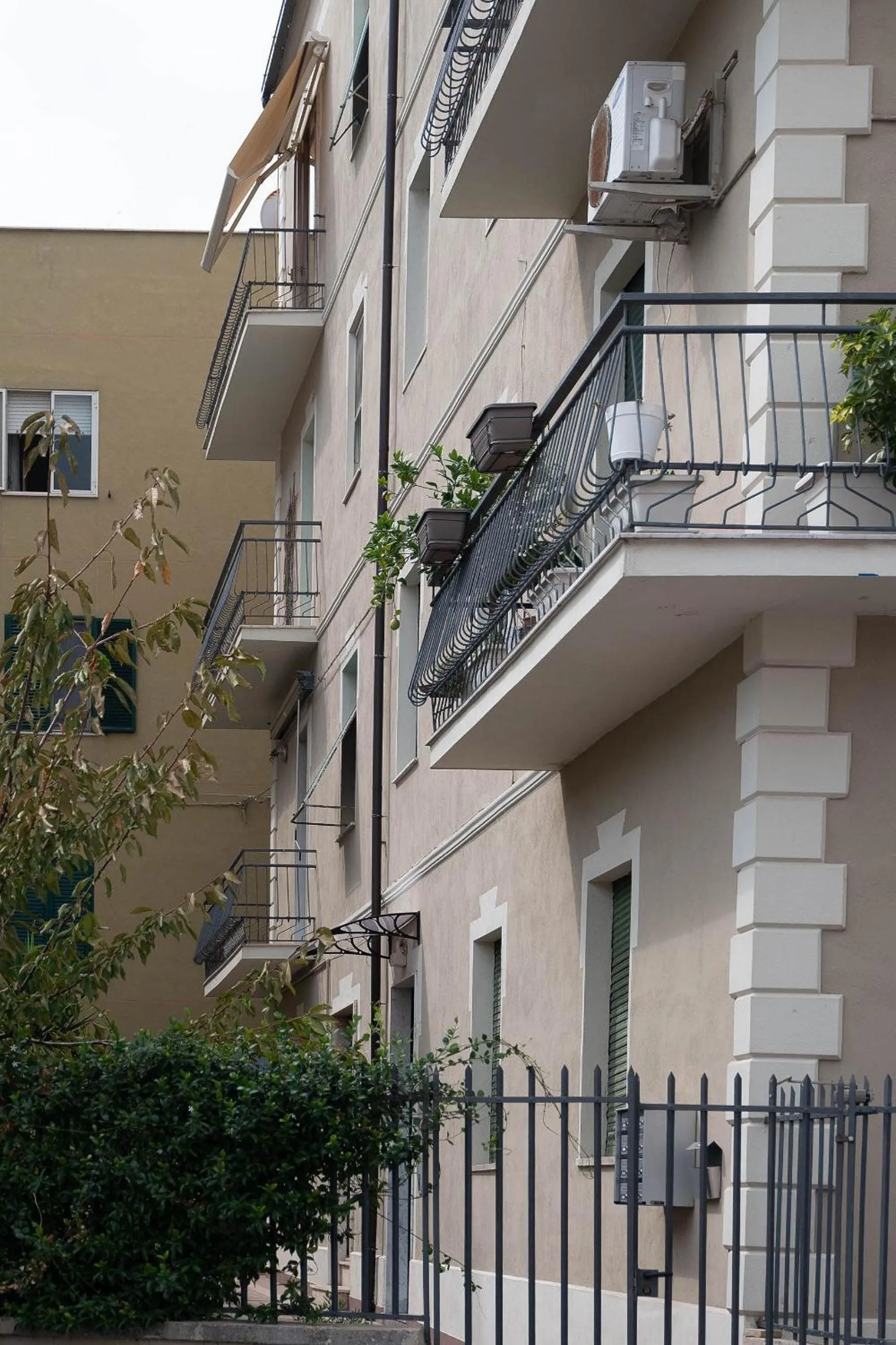 Property building in MaisonMe