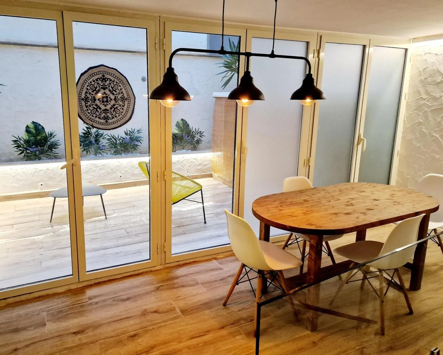 Balcony/Terrace in Y Hostel - Albergue Juvenil