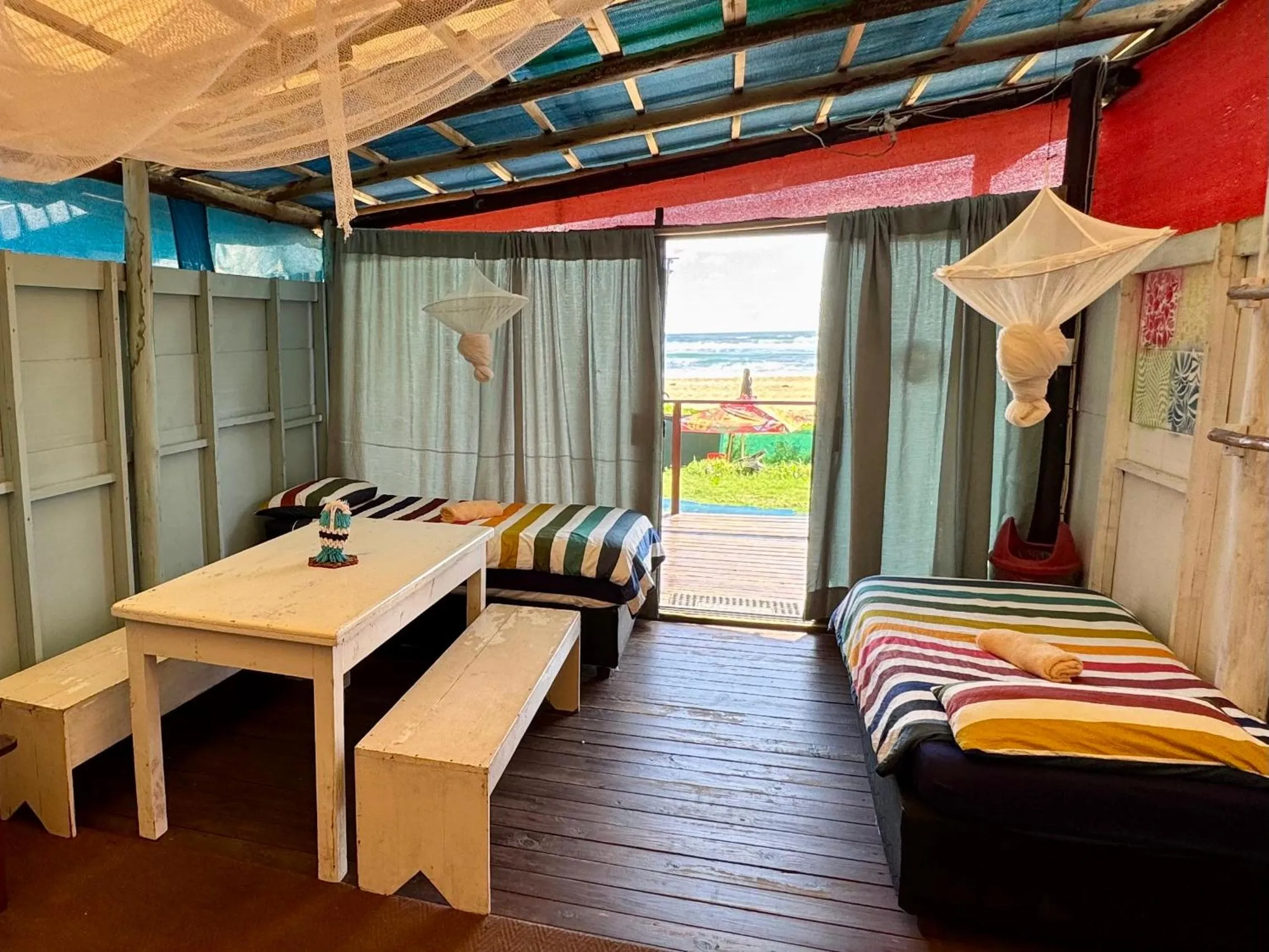 Bedroom, Bed in Underwater Explorer