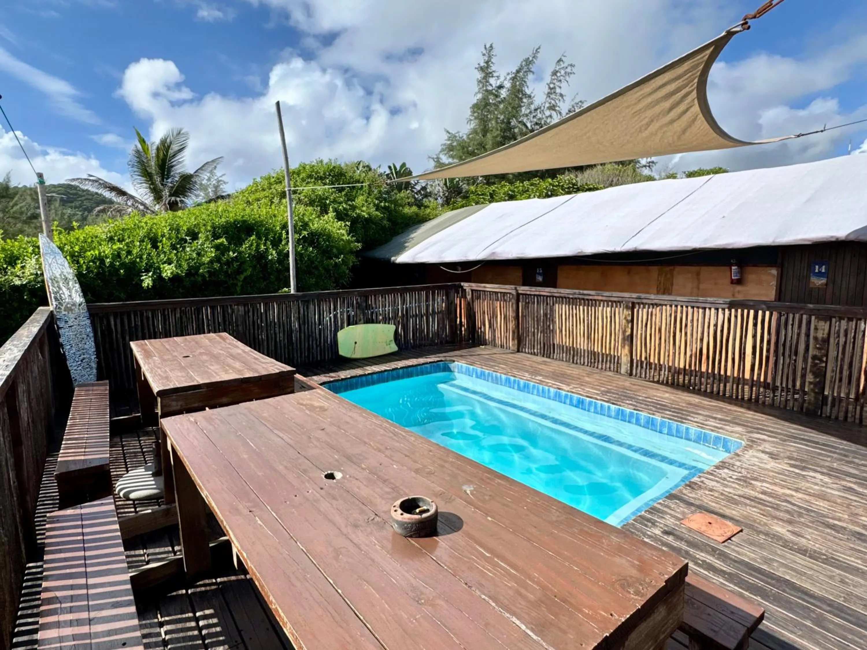 Swimming pool in Underwater Explorer
