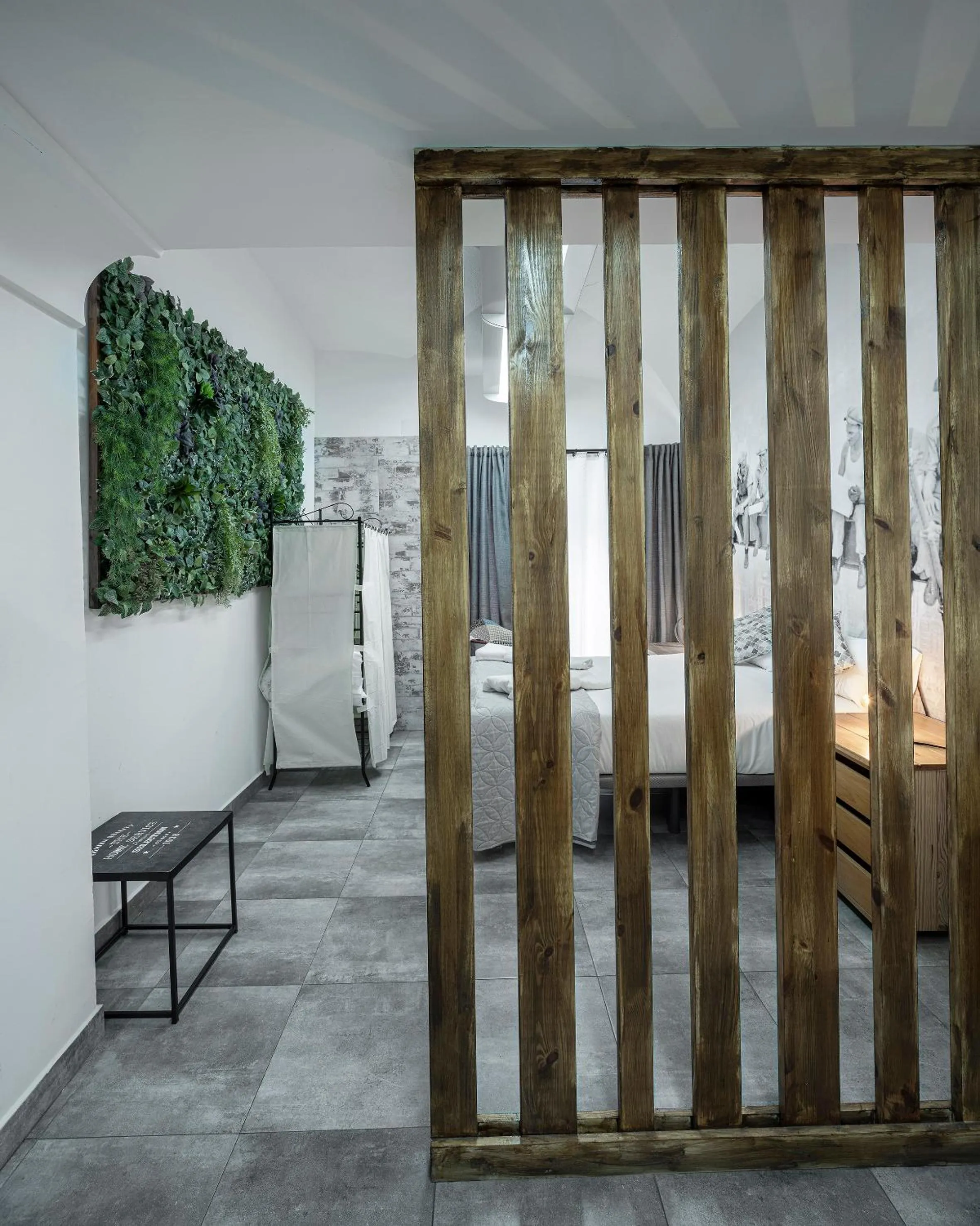 Photo of the whole room, Bed in Apartamentos Gladiador