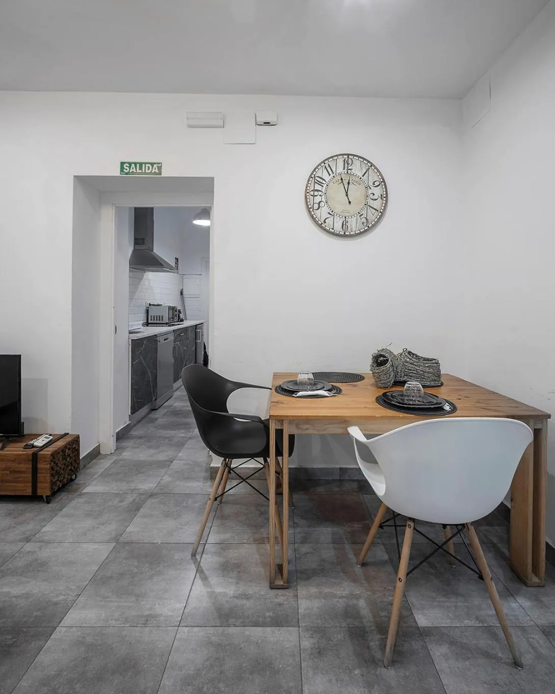 Kitchen or kitchenette in Apartamentos Gladiador