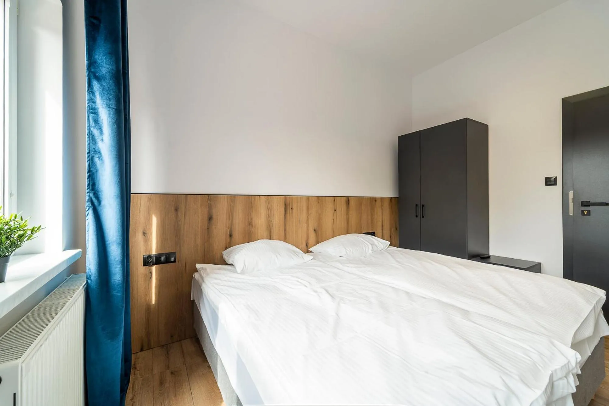 Photo of the whole room, Bed in Gems Hostel