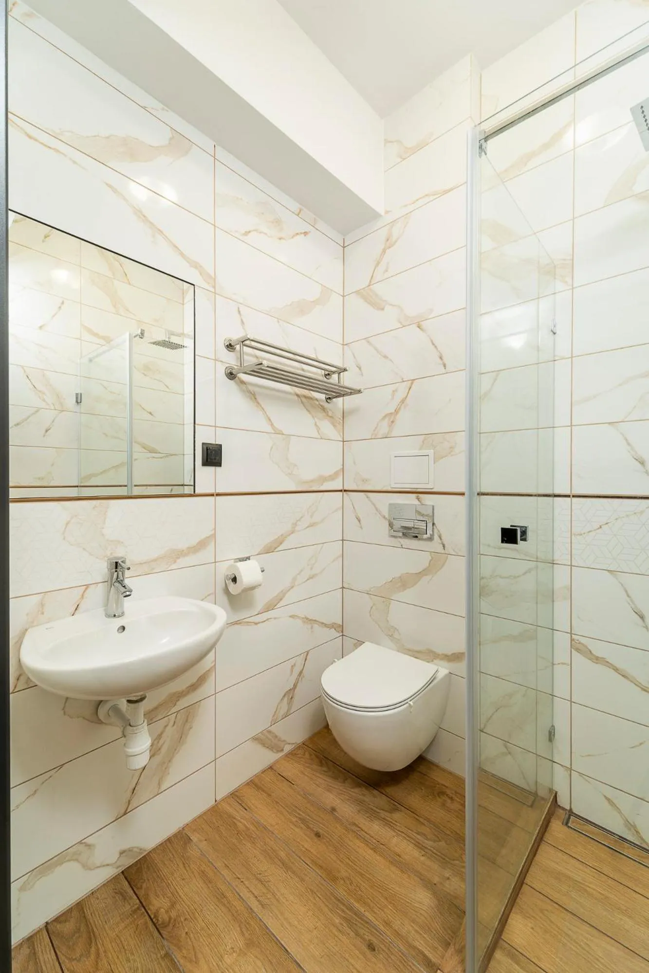 Bathroom in Gems Hostel