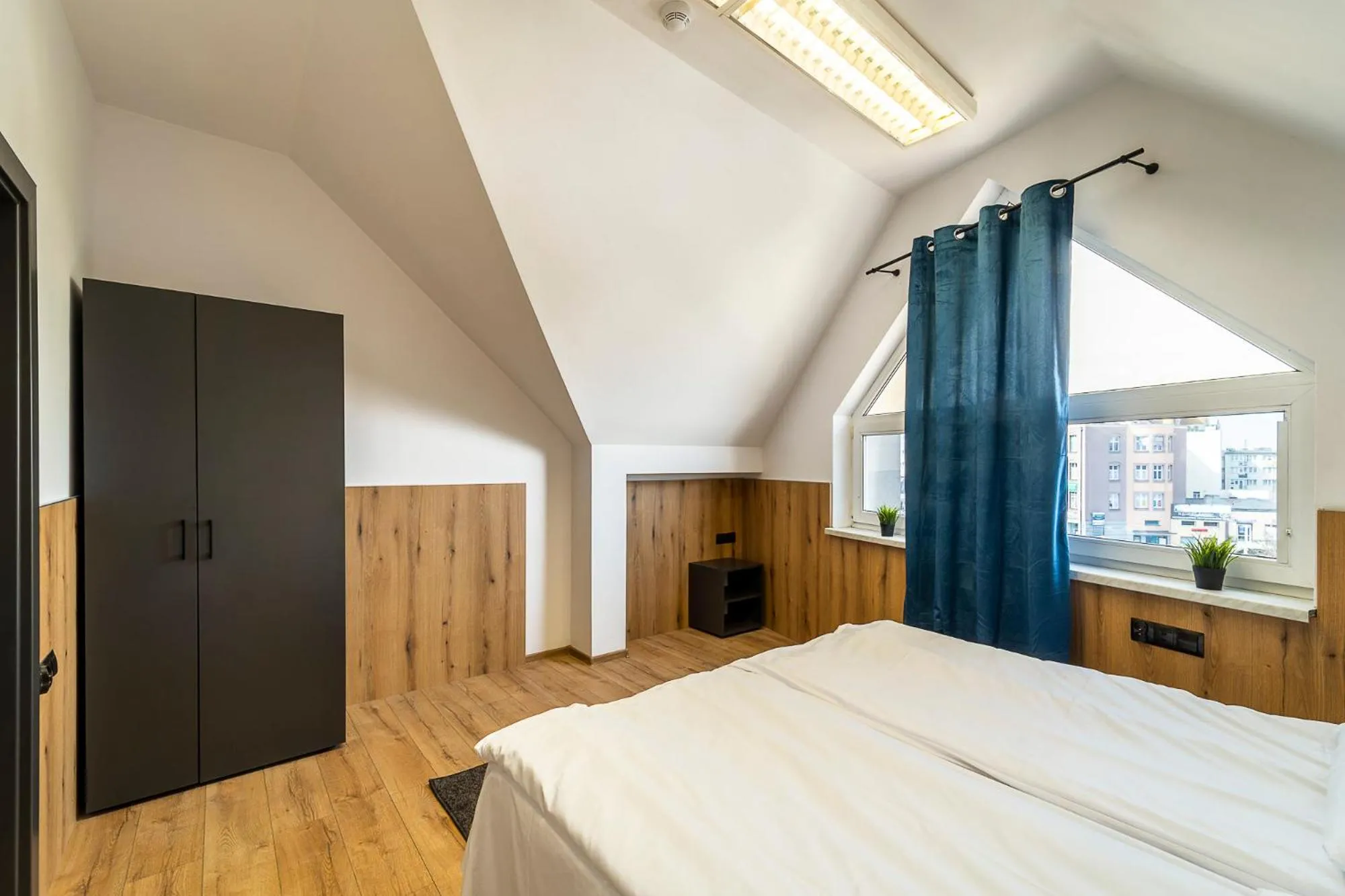 Photo of the whole room, Bed in Gems Hostel