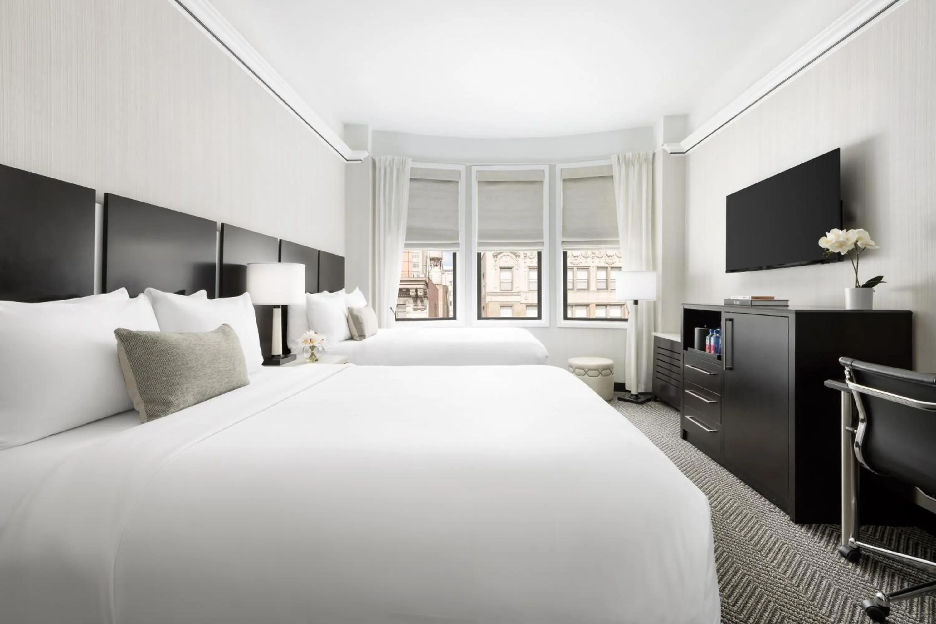 Bedroom, Bed in The Gregorian New York City