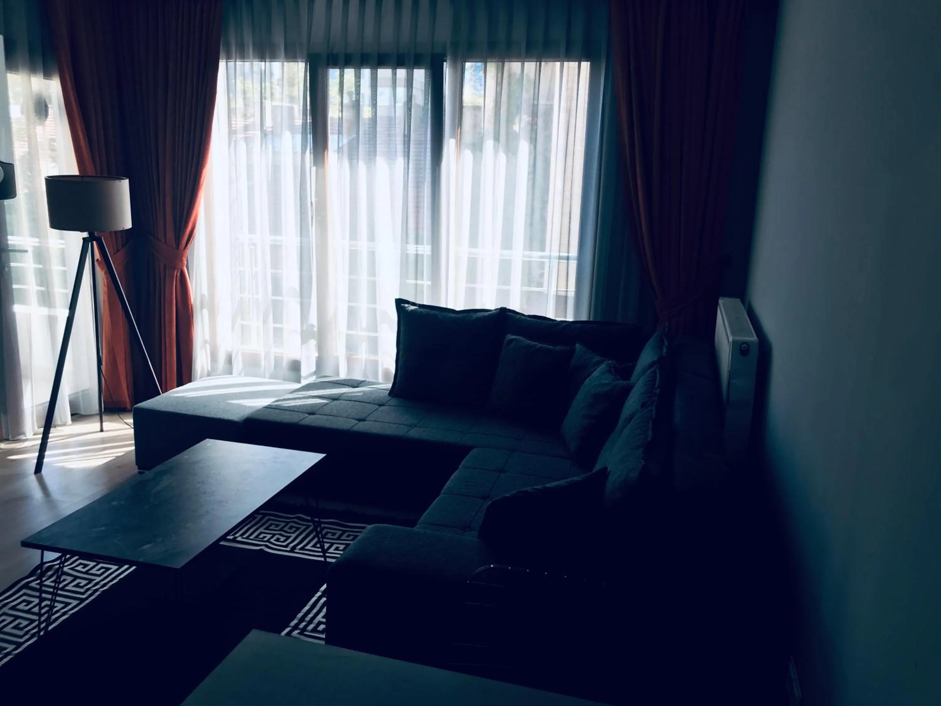 Seating Area in OTTO LOFT Premium Apartments