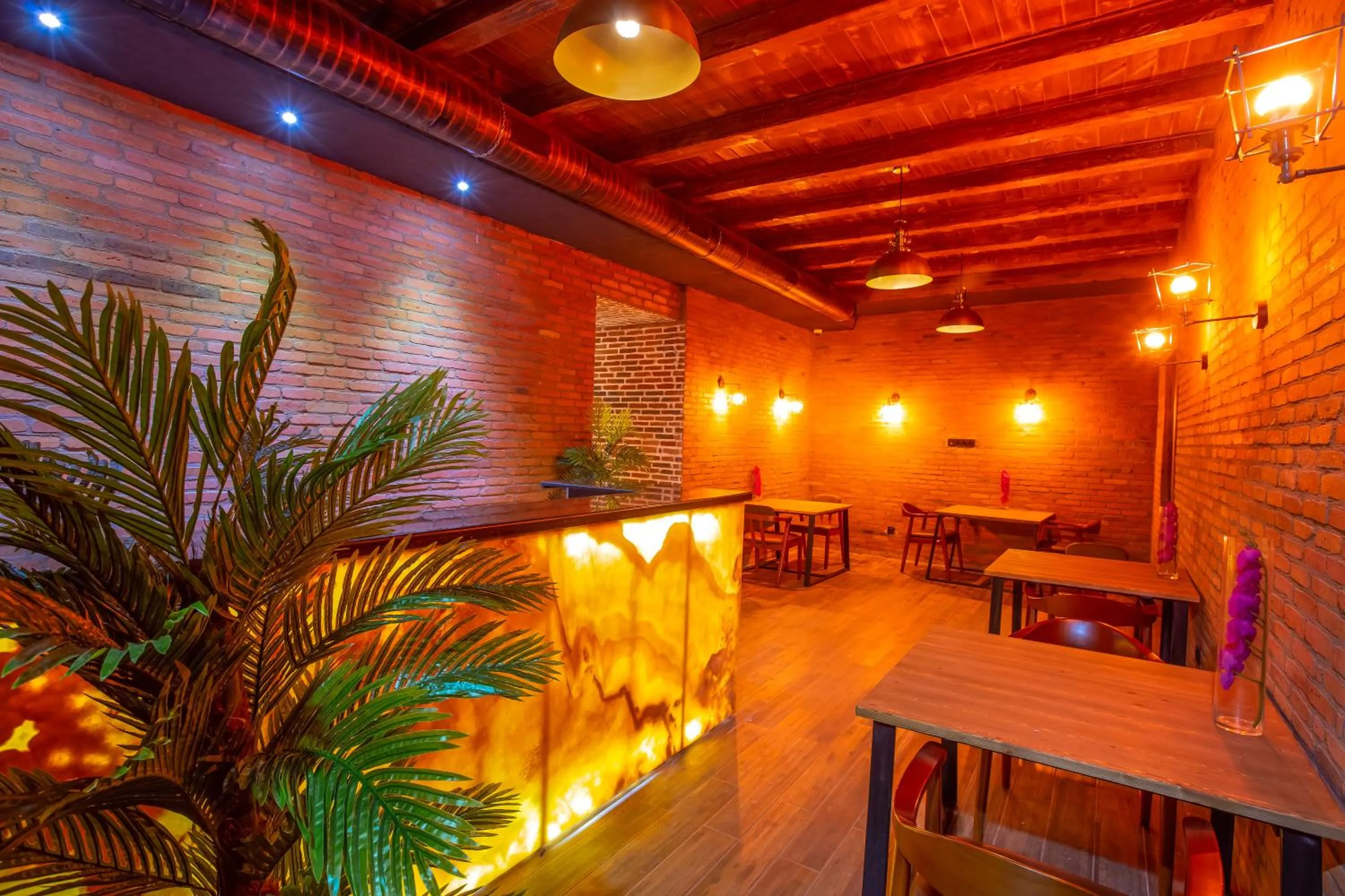 Lobby or reception in Royal Inn