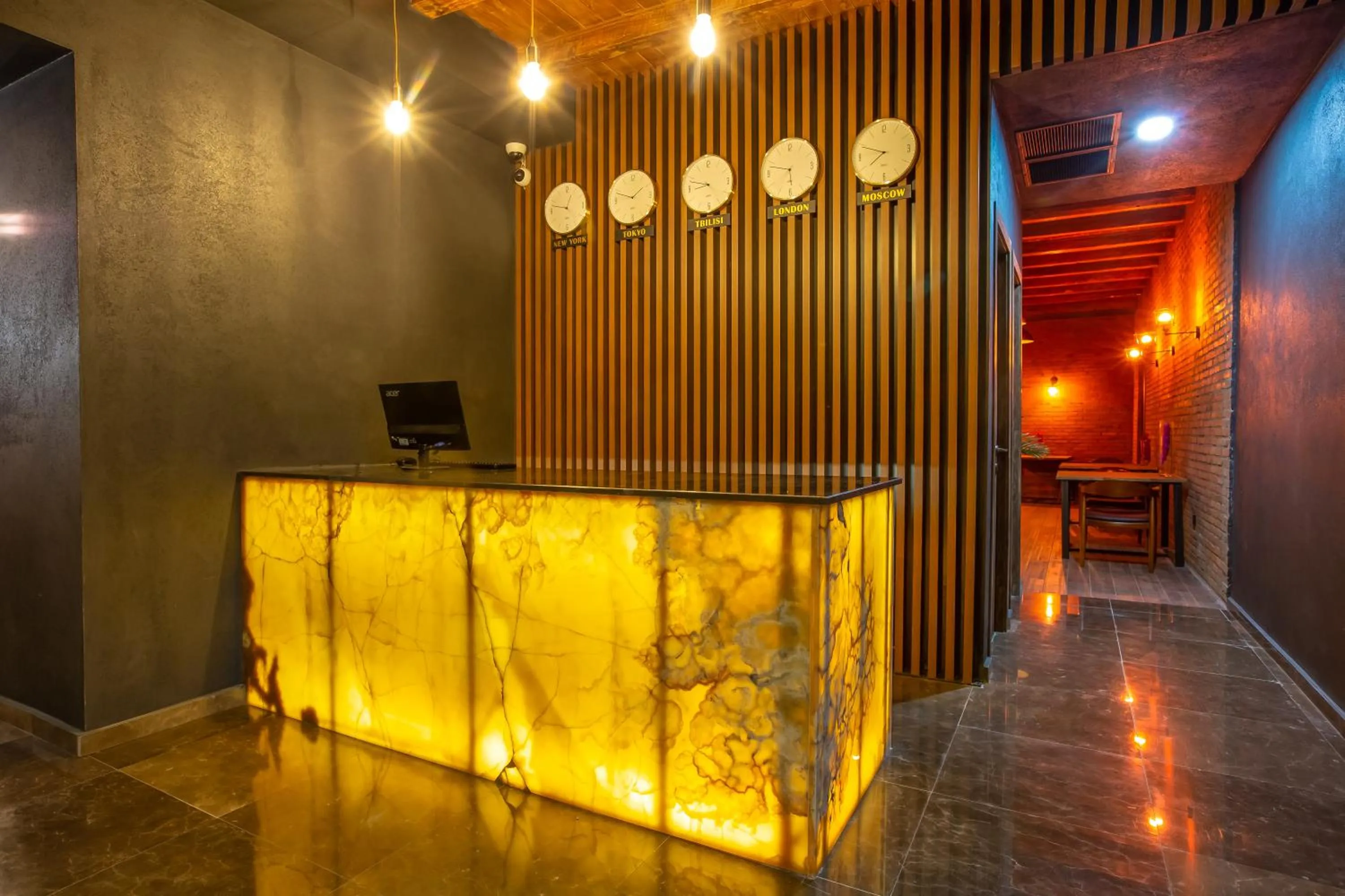 Lobby or reception in Royal Inn