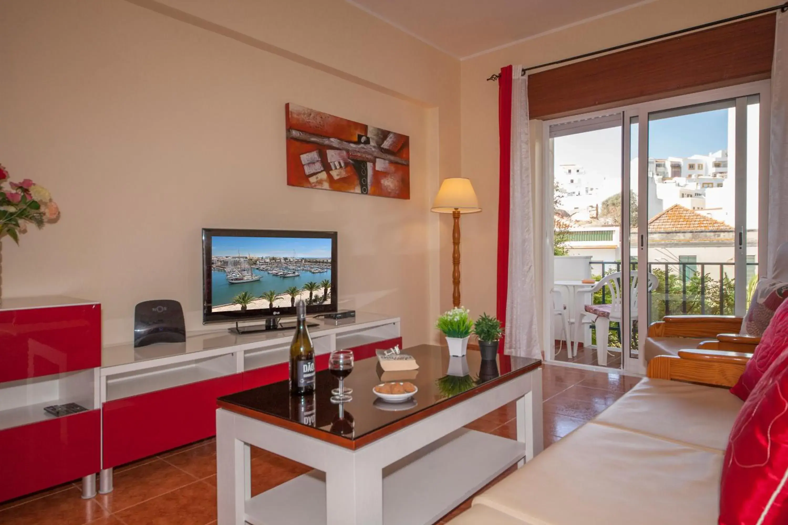 Main Avenue 2 Bed Apartment Main Avenue 2 Bed Apartment
