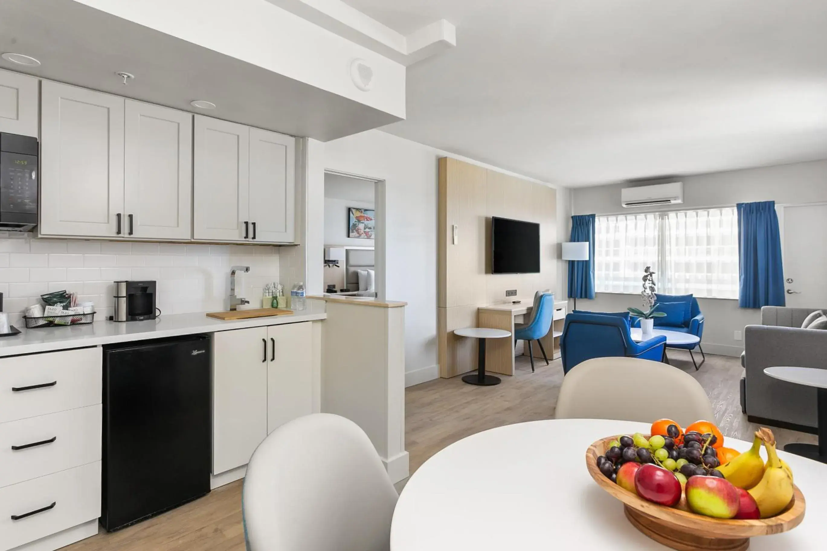 Double Suite with Ocean View in Ocean Sky Hotel & Resort Double Suite with Ocean View in Ocean Sky Hotel & Resort