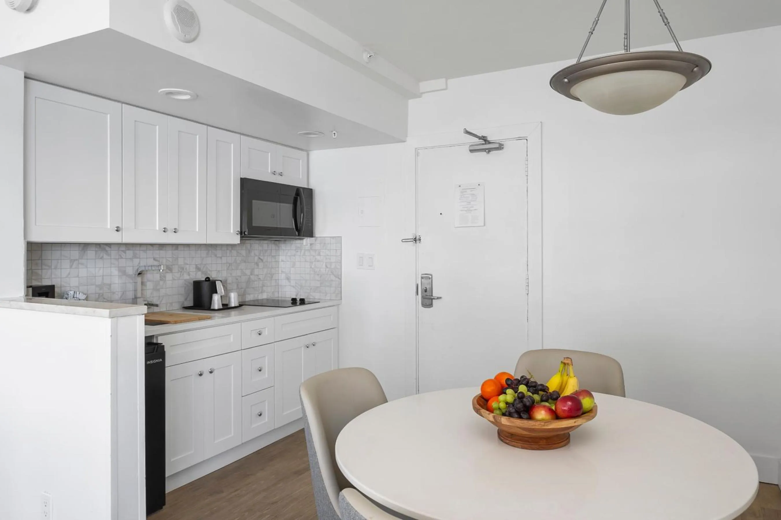 Kitchen or kitchenette in Ocean Sky Hotel & Resort