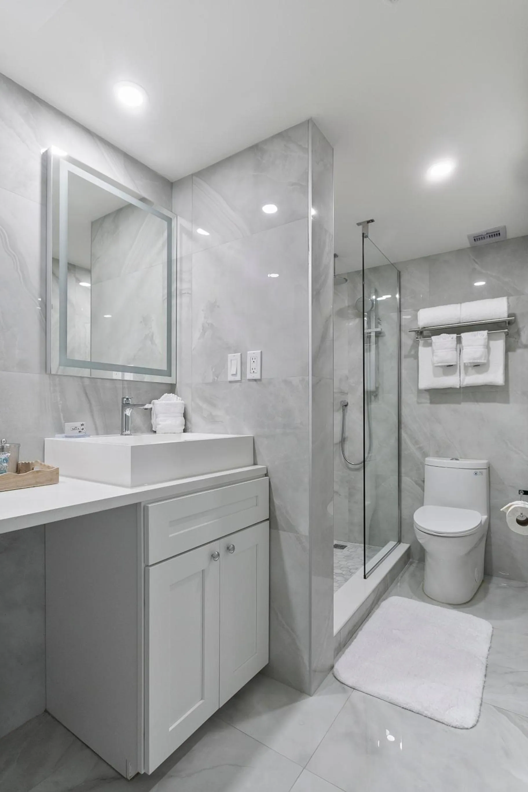 Bathroom in Ocean Sky Hotel & Resort