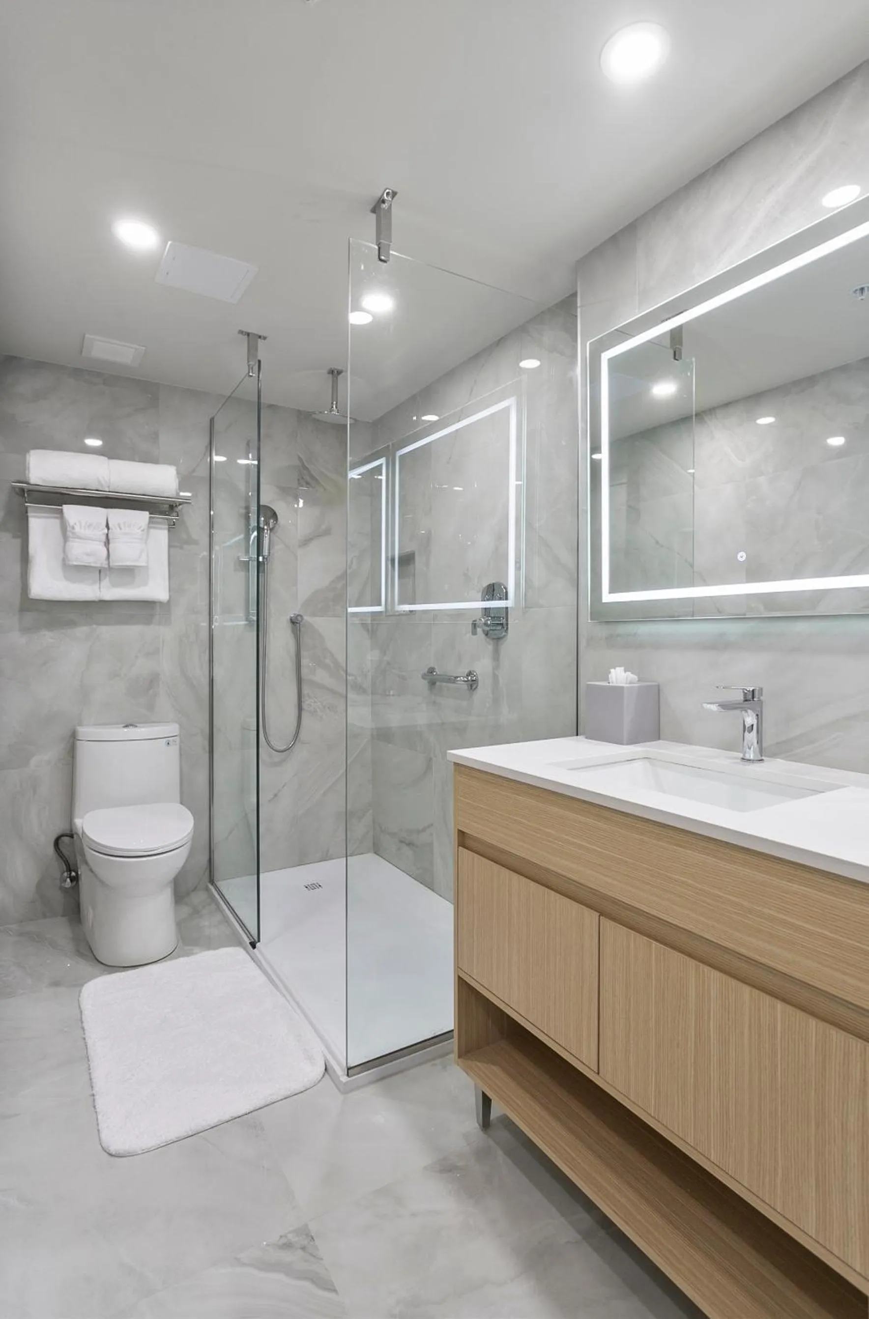 Bathroom in Ocean Sky Hotel & Resort