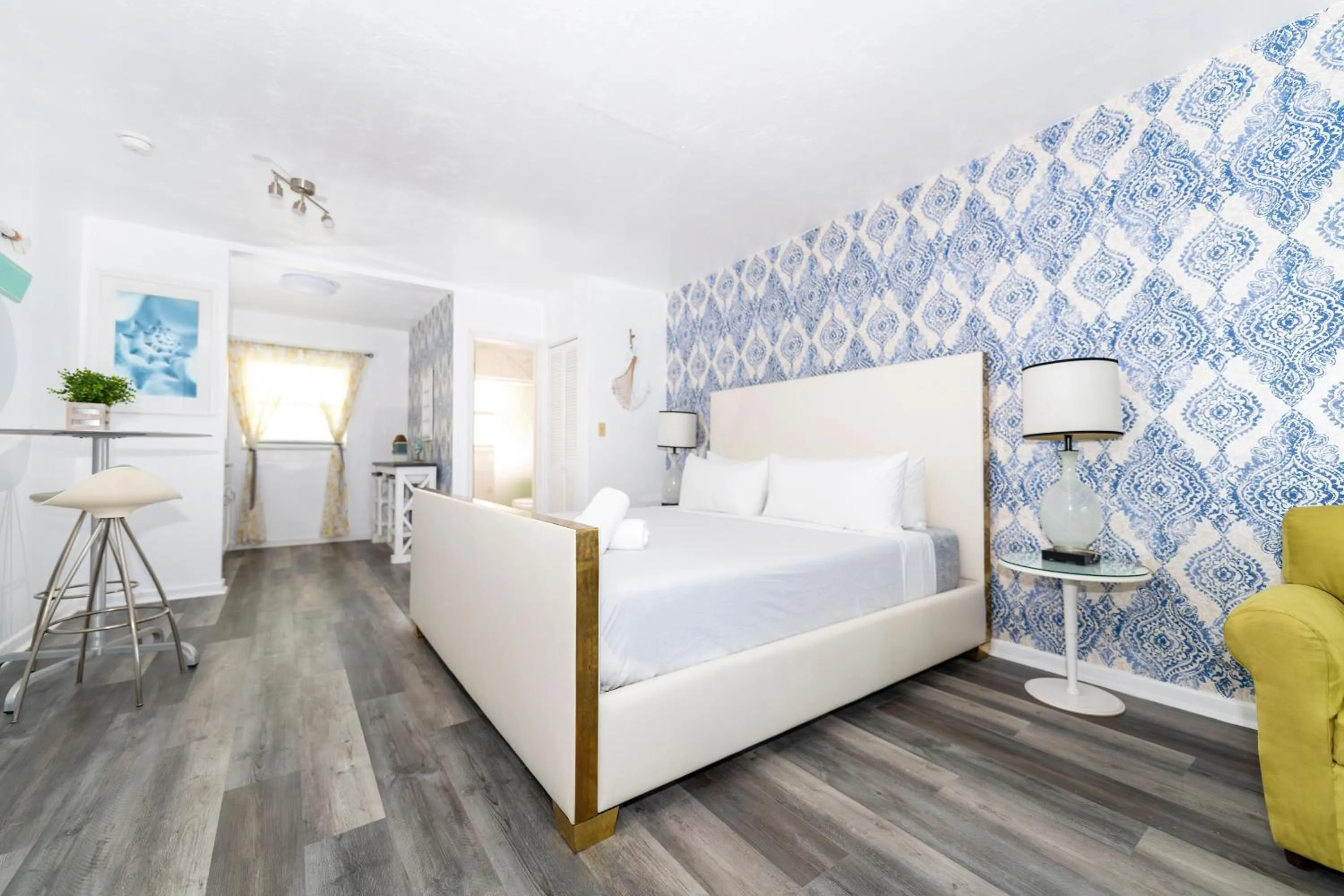 Bed in Sofi Beach Apartments