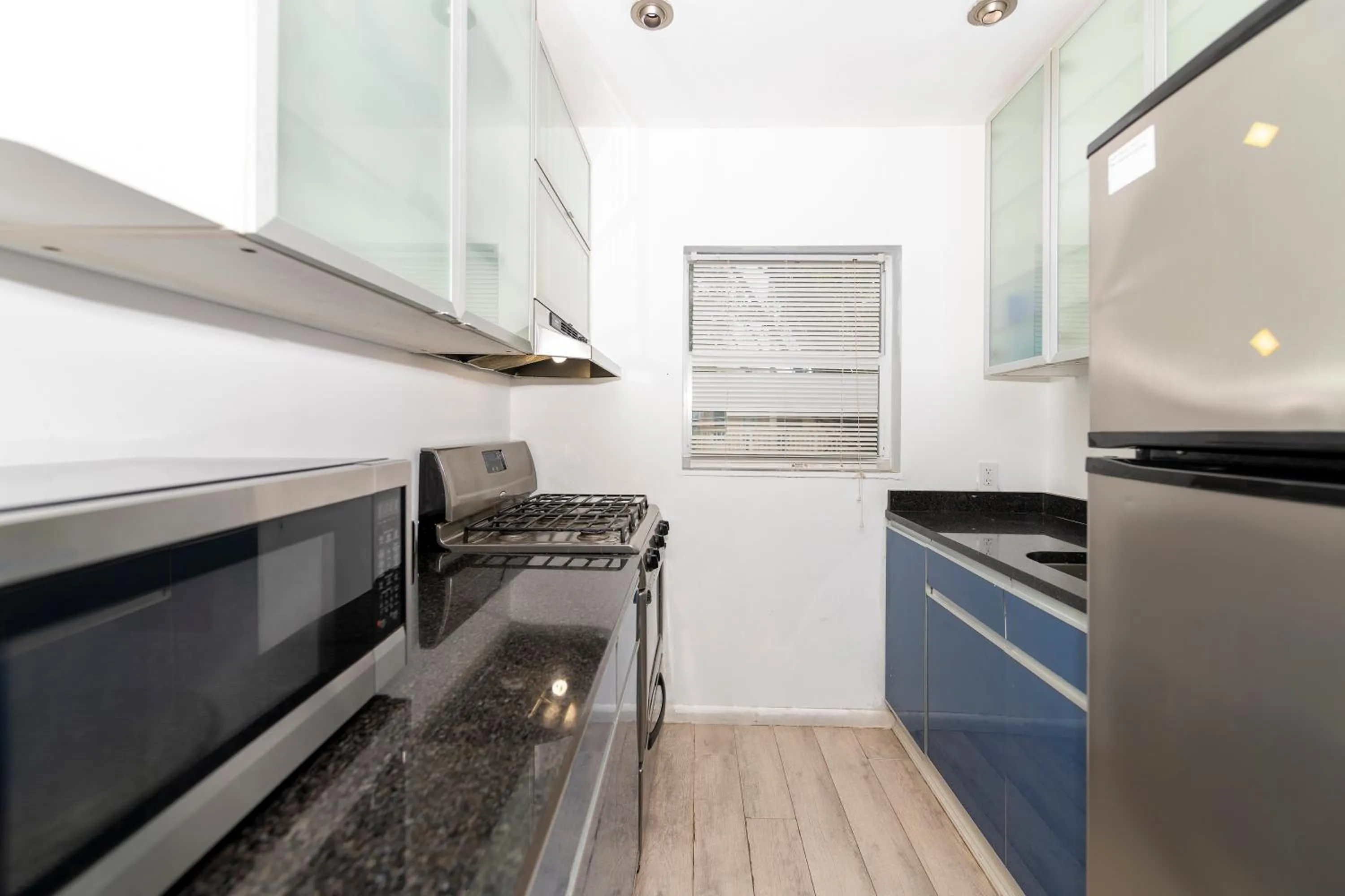 minibar in Sofi Beach Apartments