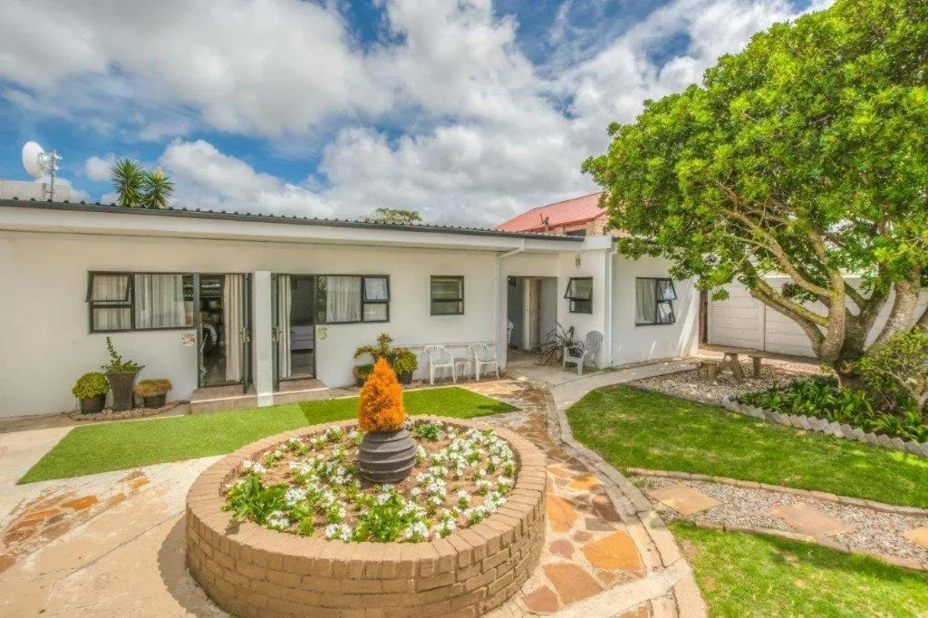 Garden view in Cashmere Suites