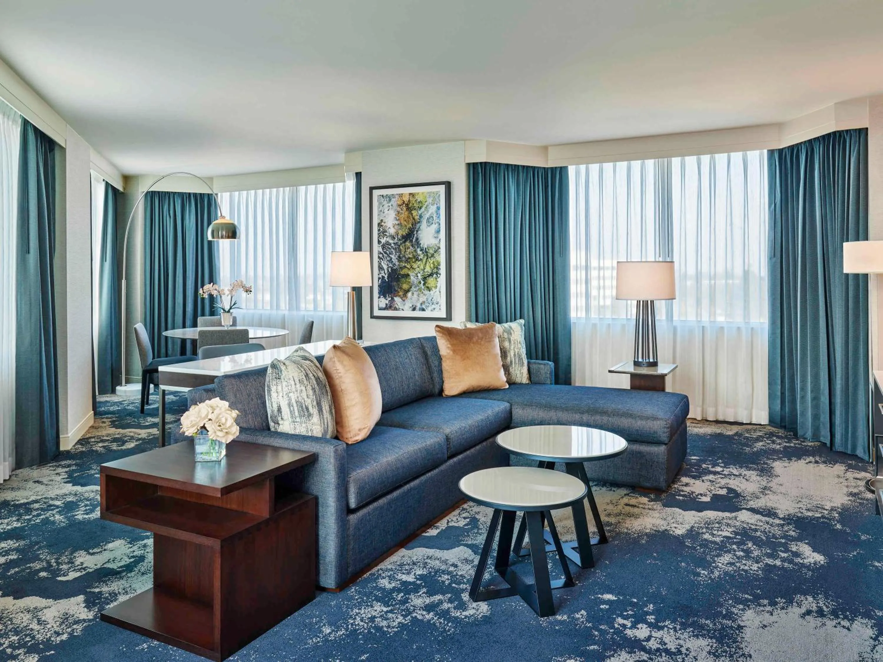 Seating area in Grand Bay Hotel San Francisco