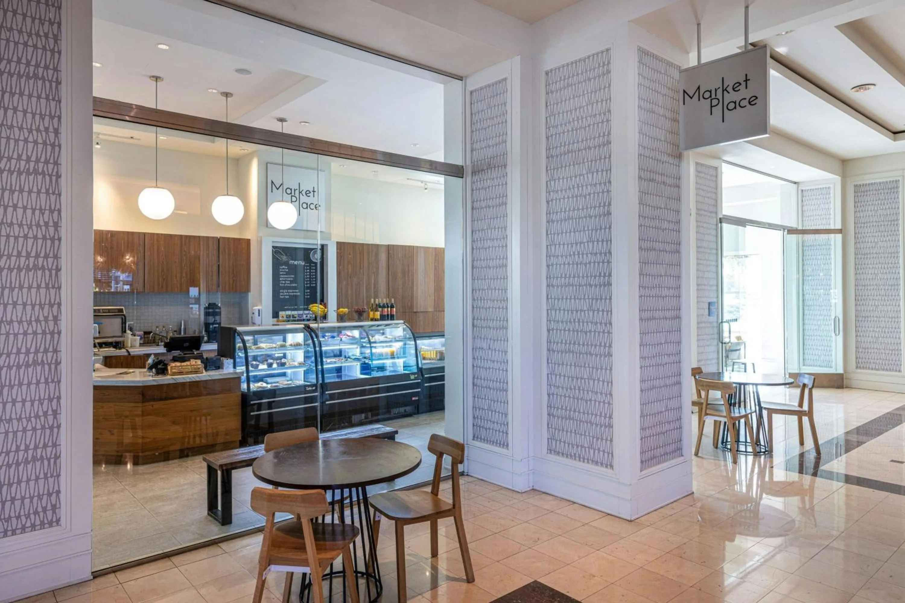 Restaurant/places to eat in Grand Bay Hotel San Francisco