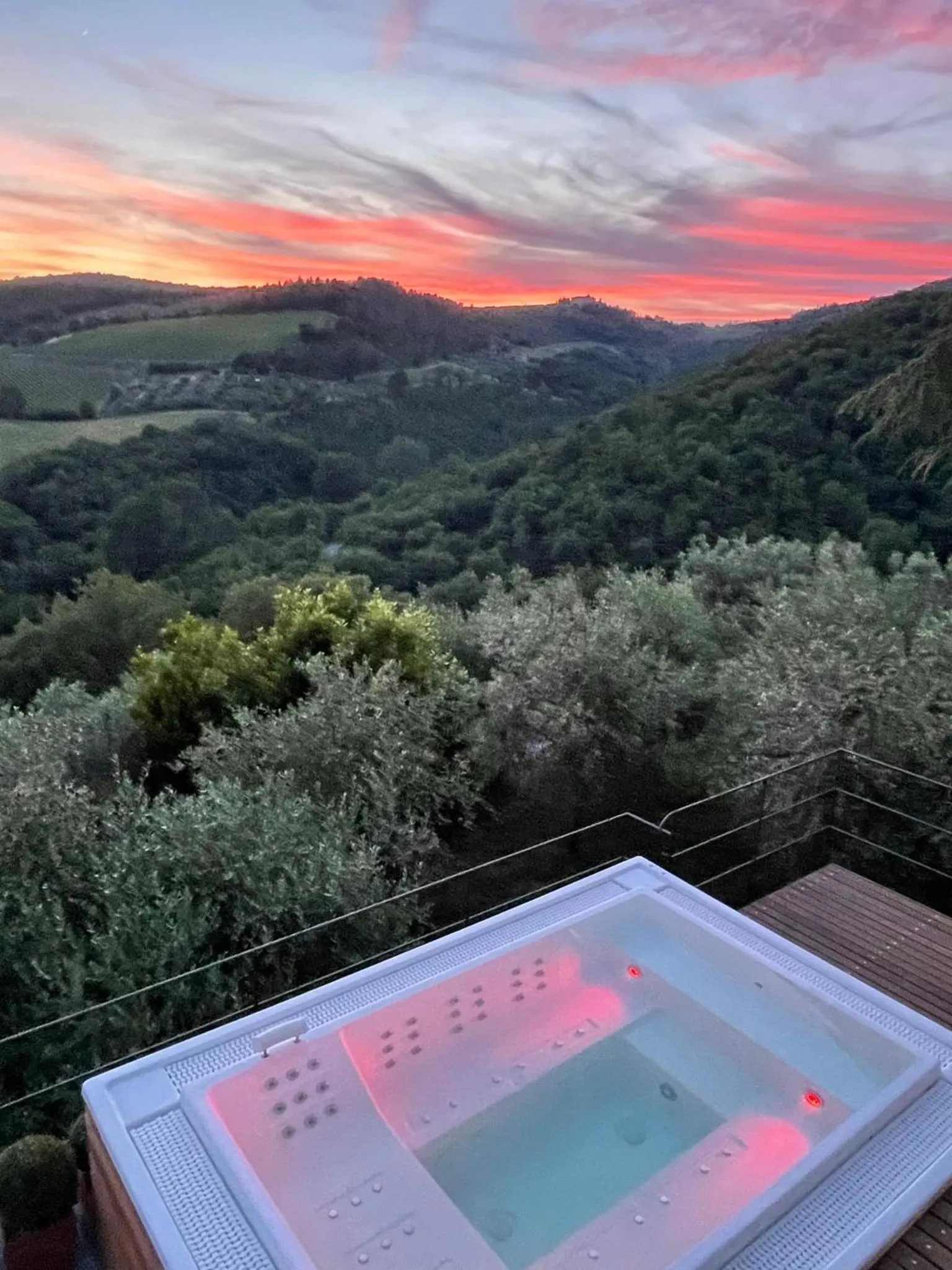 Hot Tub in Capannelle Wine Resort