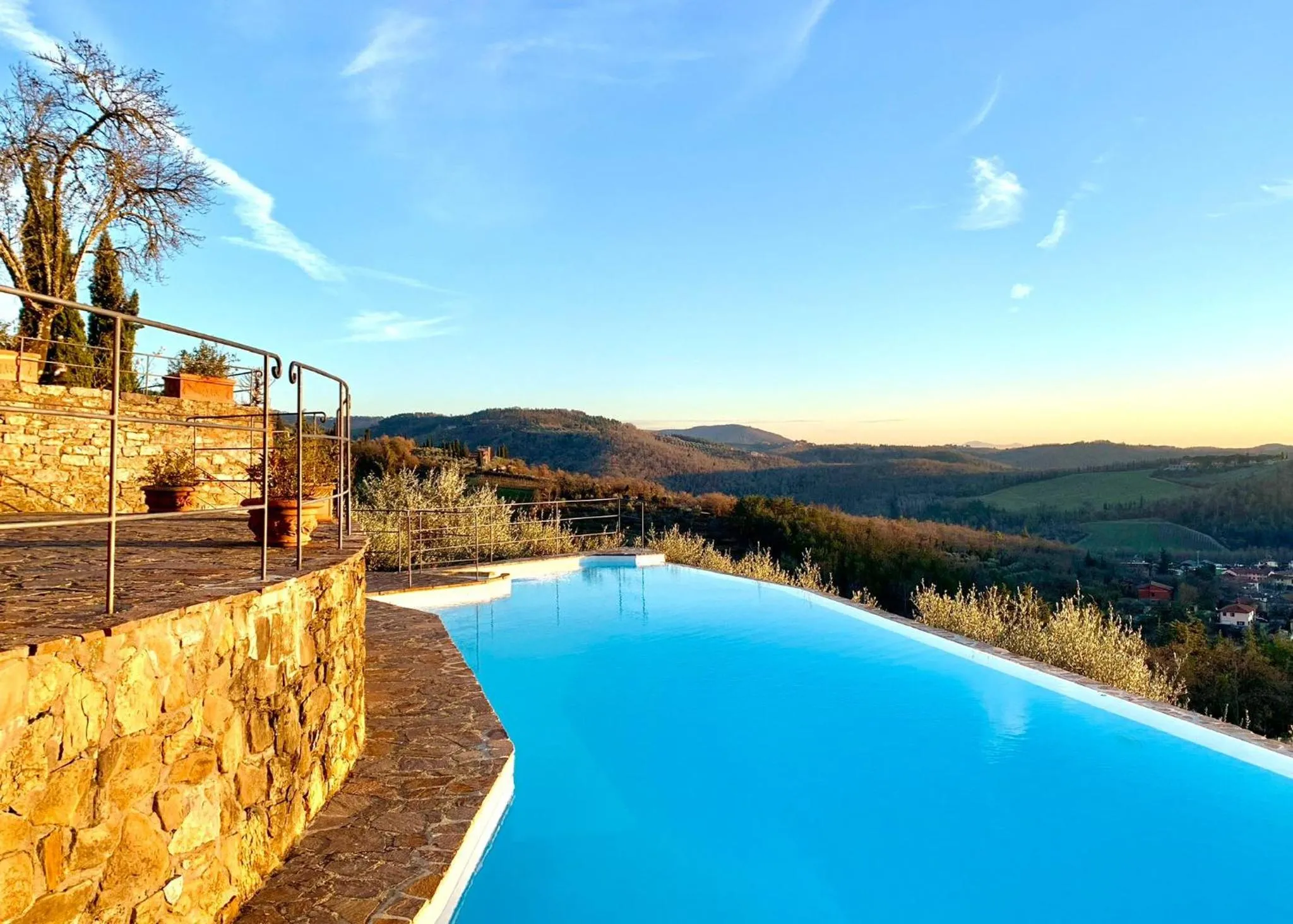 Swimming pool in Capannelle Wine Resort