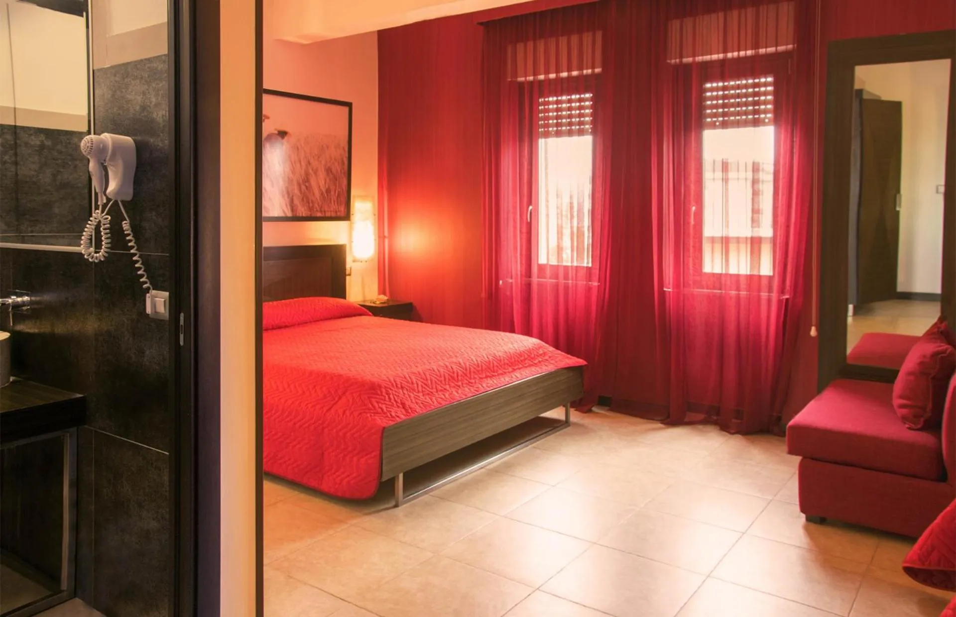 Photo of the whole room, Bed in Hotel Grazia Eboli