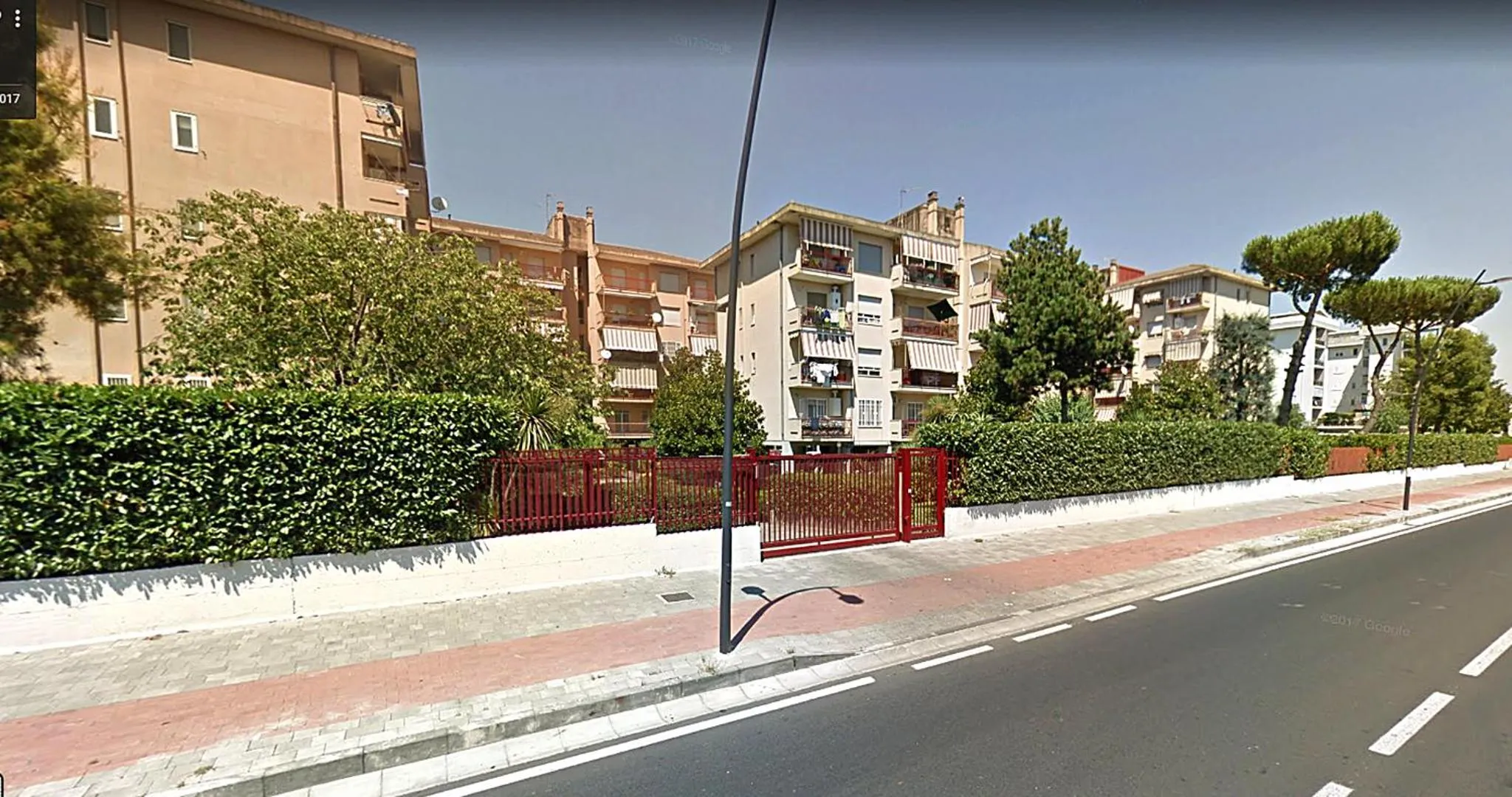 Garden in B&B Stanze Lussuose