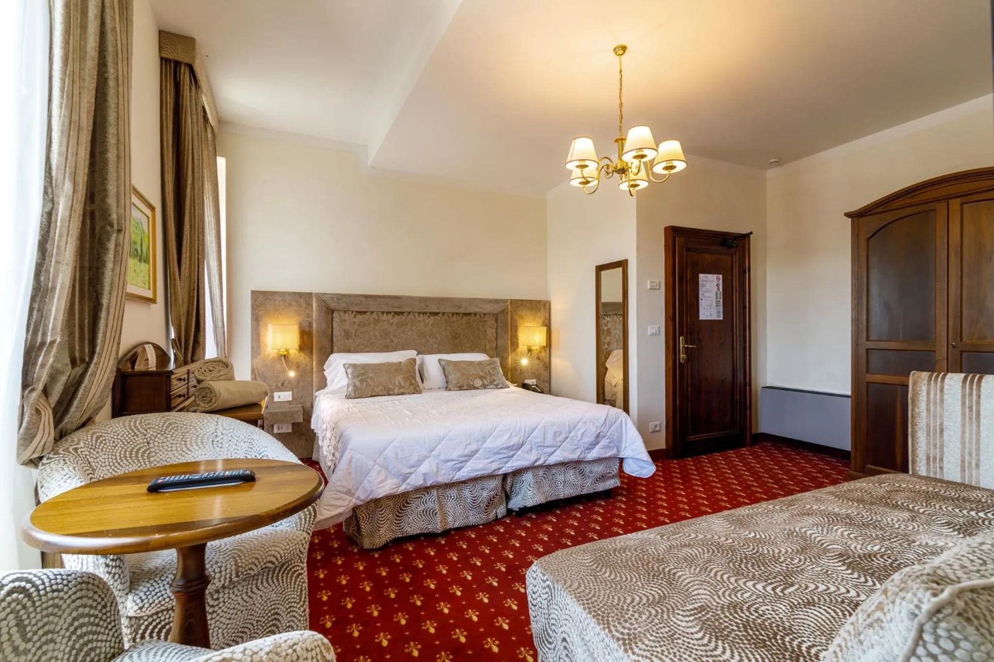 Bed in Villa Lecchi Hotel Wellness
