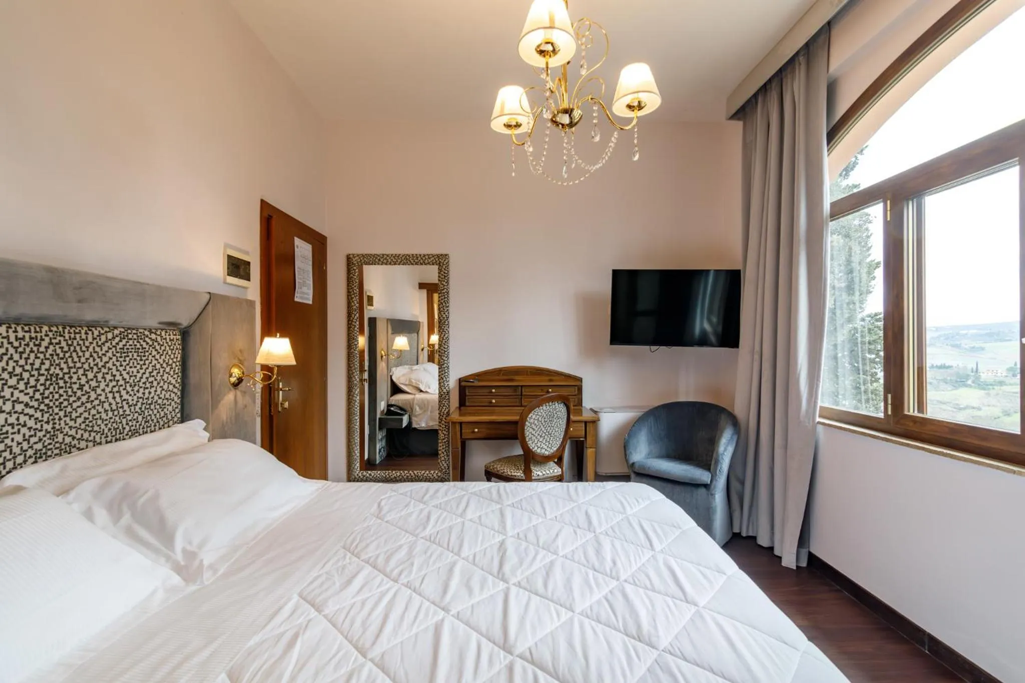 Bed in Villa Lecchi Hotel Wellness