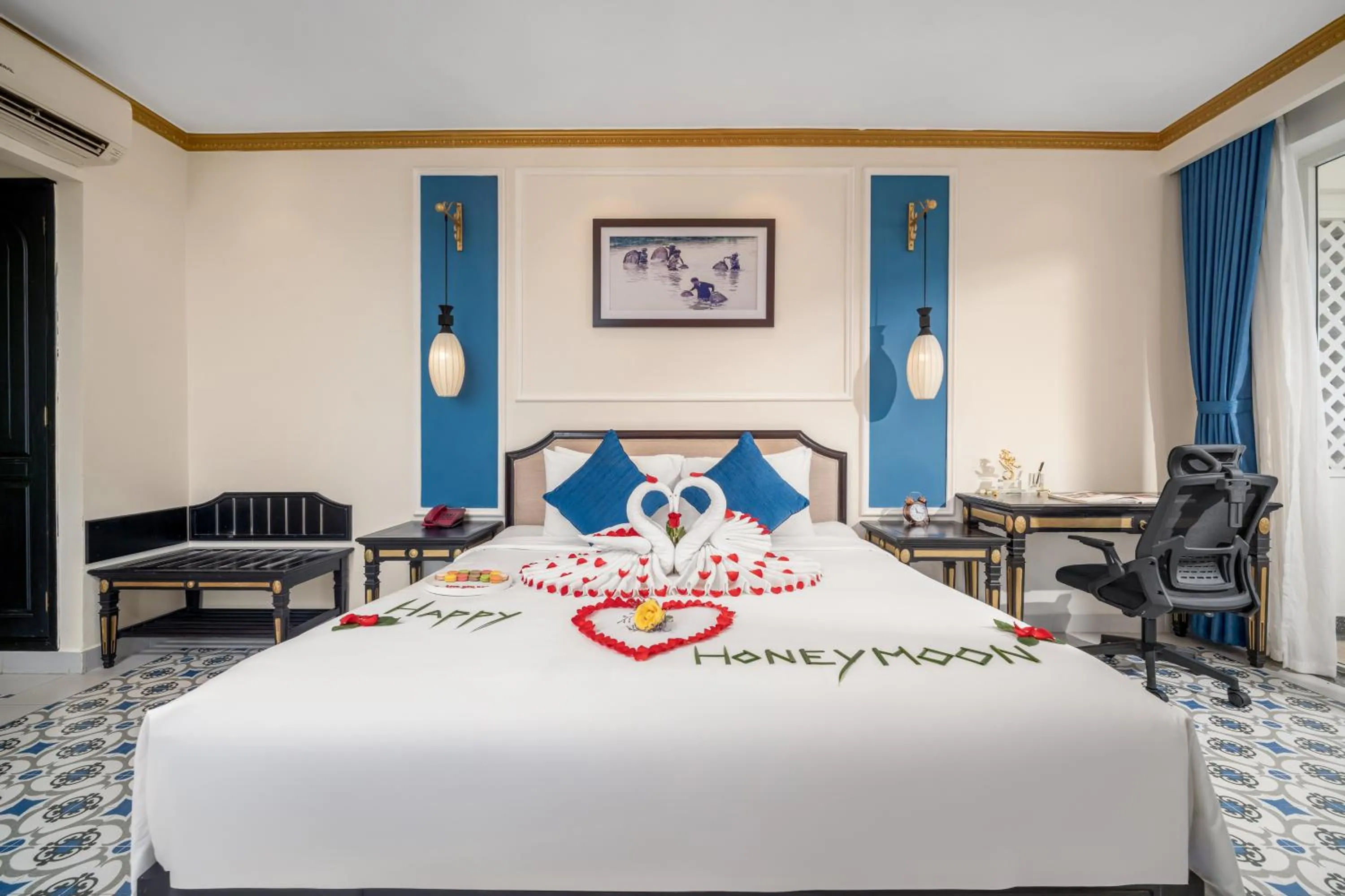 Bed in Hoi An Blue Sky Boutique Hotel & Spa