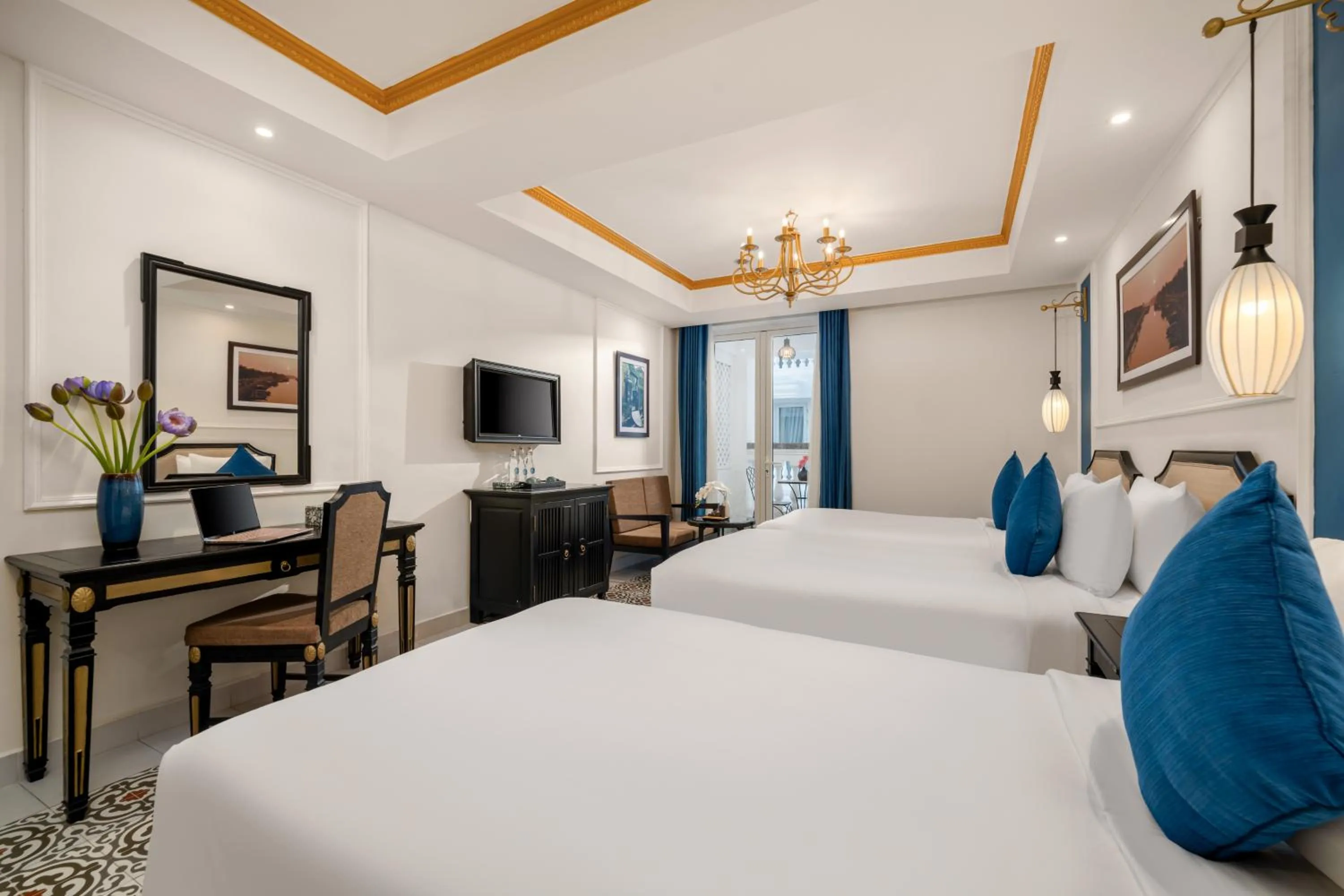 Bed in Hoi An Blue Sky Boutique Hotel & Spa