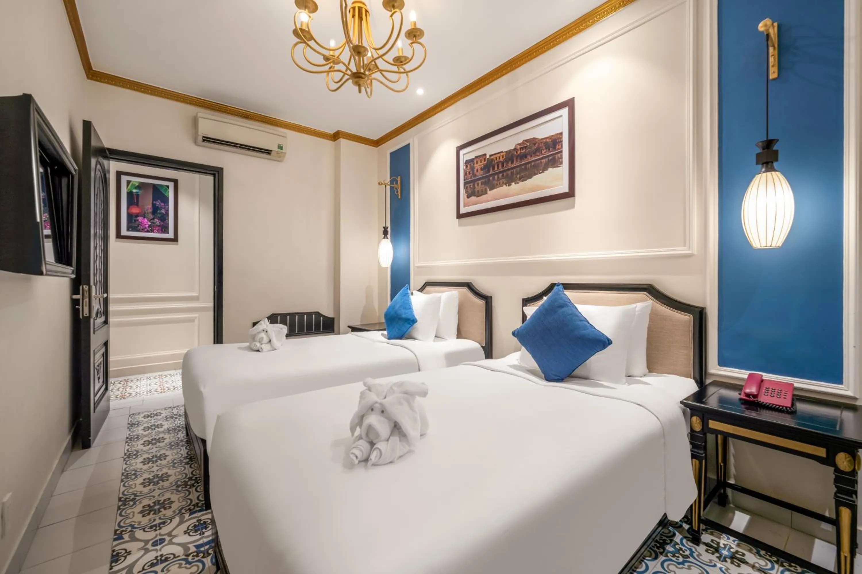 Bed in Hoi An Blue Sky Boutique Hotel & Spa