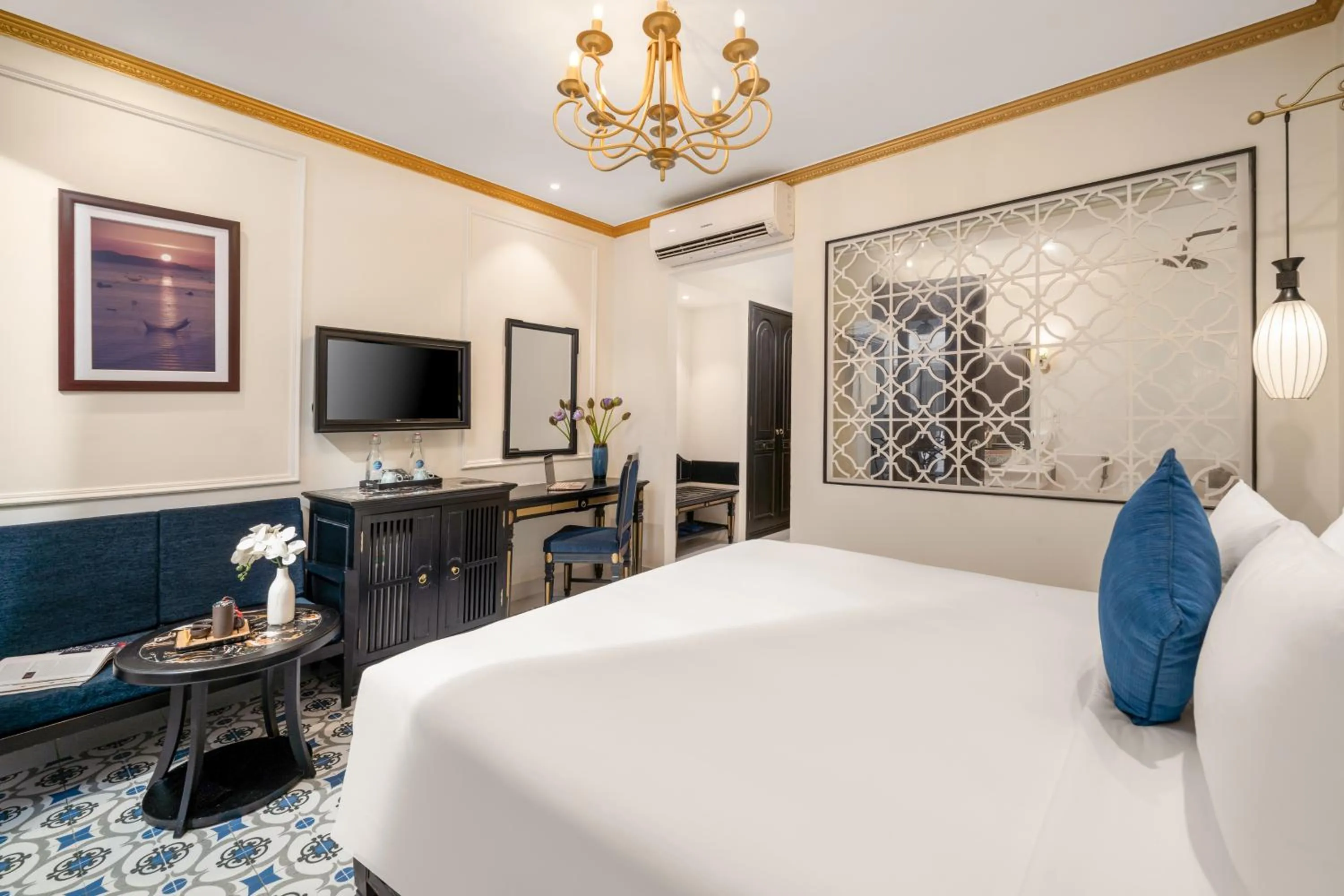 Bed in Hoi An Blue Sky Boutique Hotel & Spa