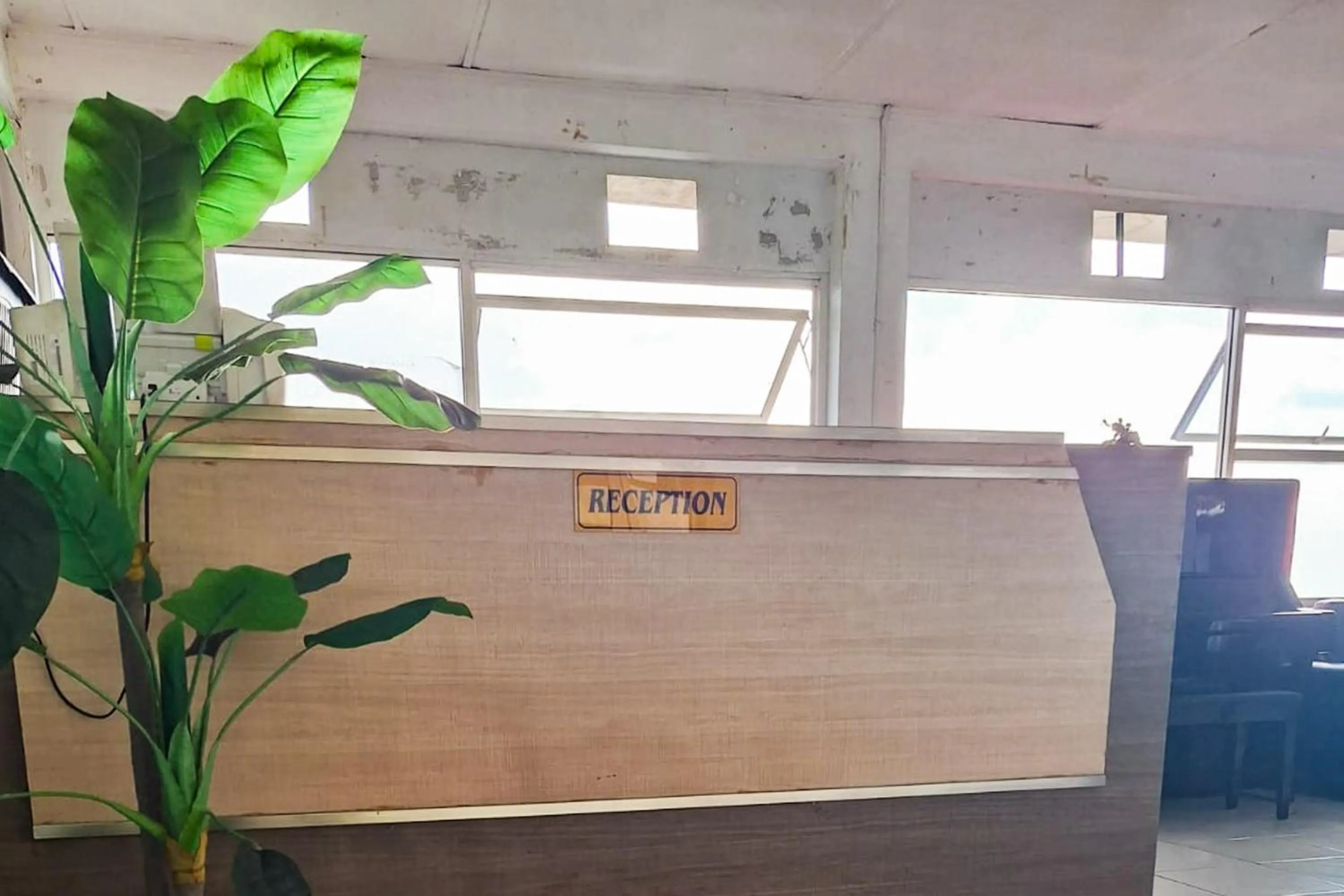 Lobby or reception in Urbanview Hotel Gapura Parapat by RedDoorz