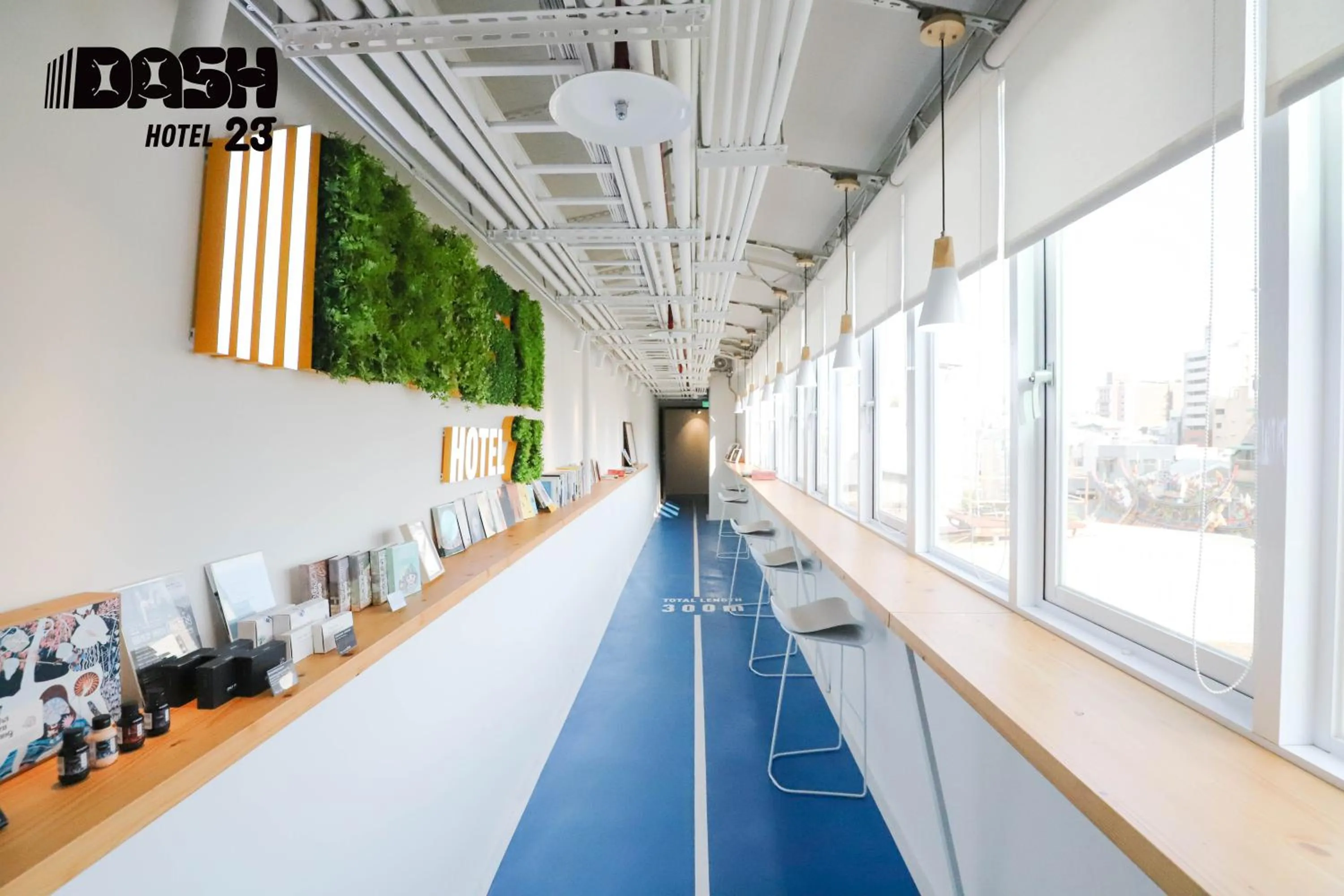 Balcony/Terrace in Dash 23 Hotel