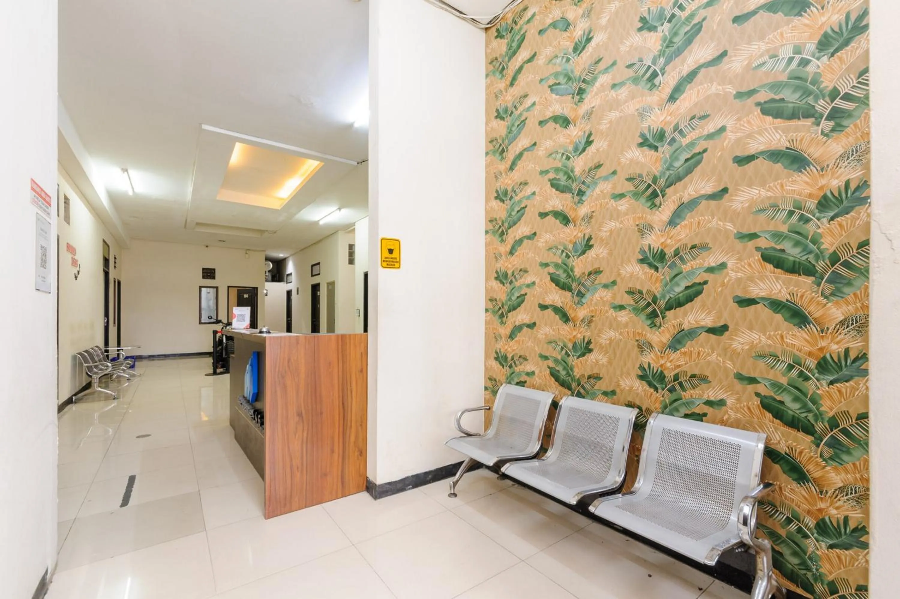 Lobby or reception in Urbanview Hotel Residence 446 Tanjung Duren