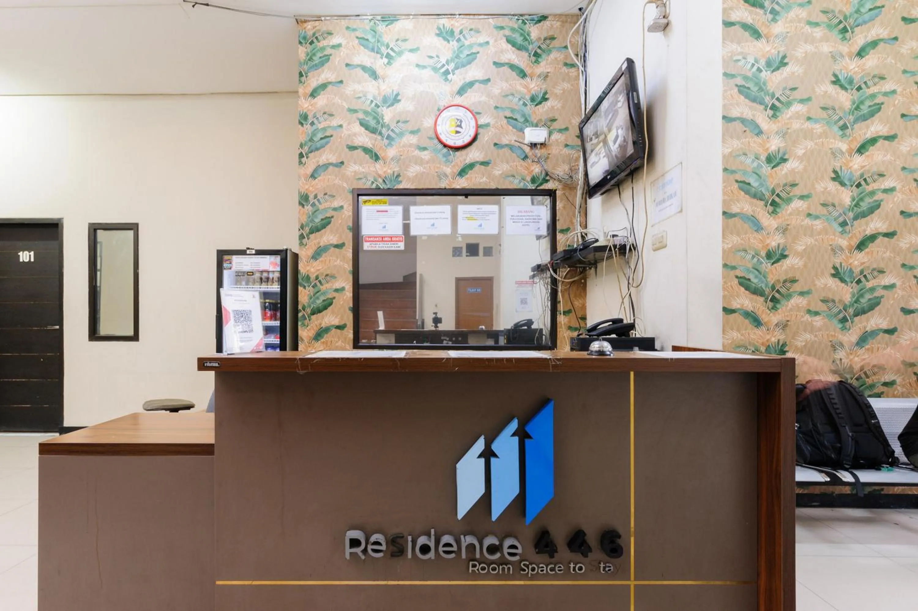 Lobby or reception in Urbanview Hotel Residence 446 Tanjung Duren