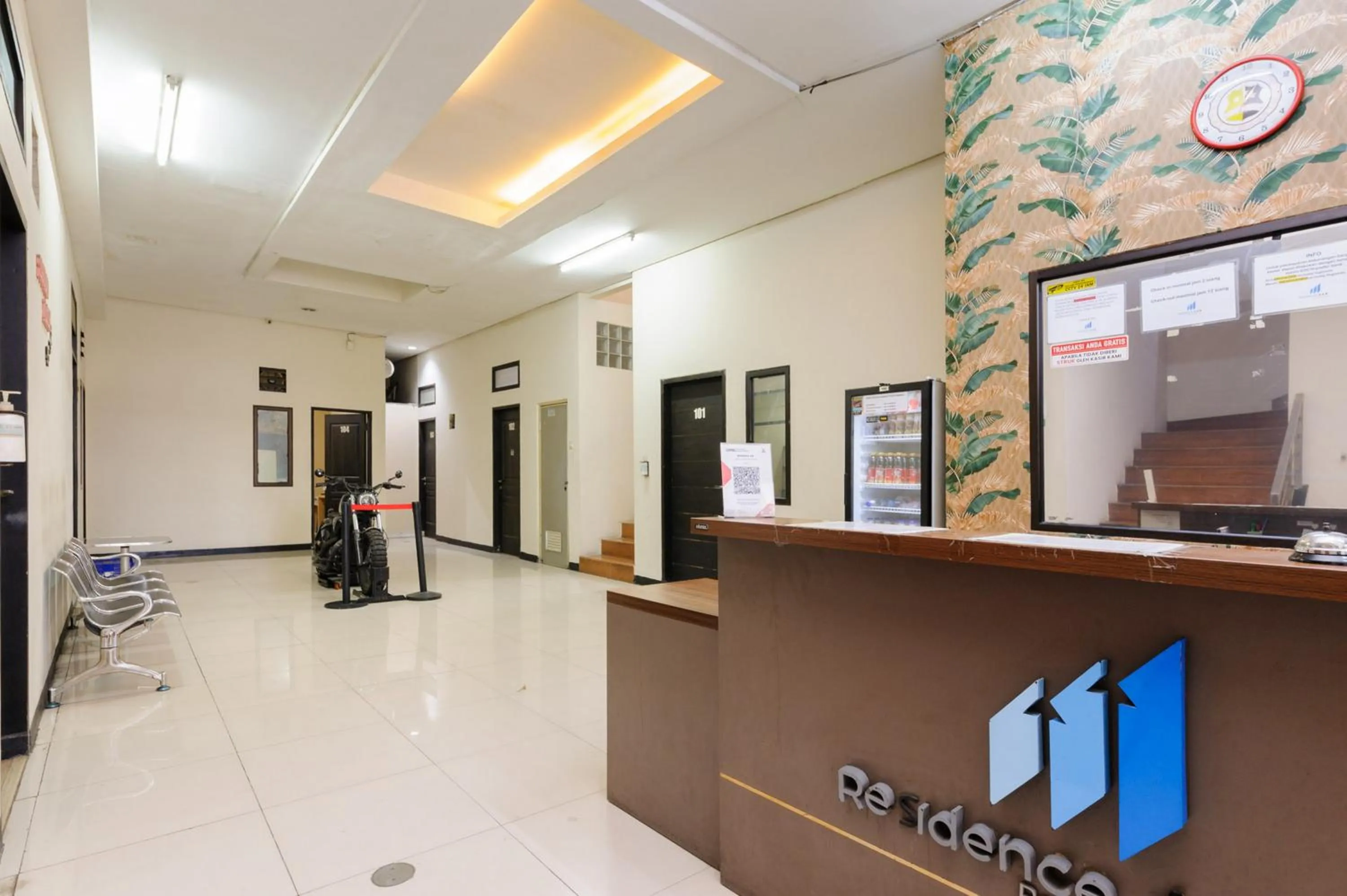 Lobby or reception in Urbanview Hotel Residence 446 Tanjung Duren