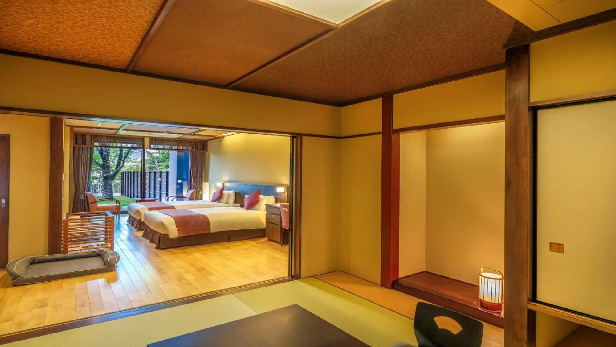 pet friendly, Bed in KAMENOI HOTEL Ome