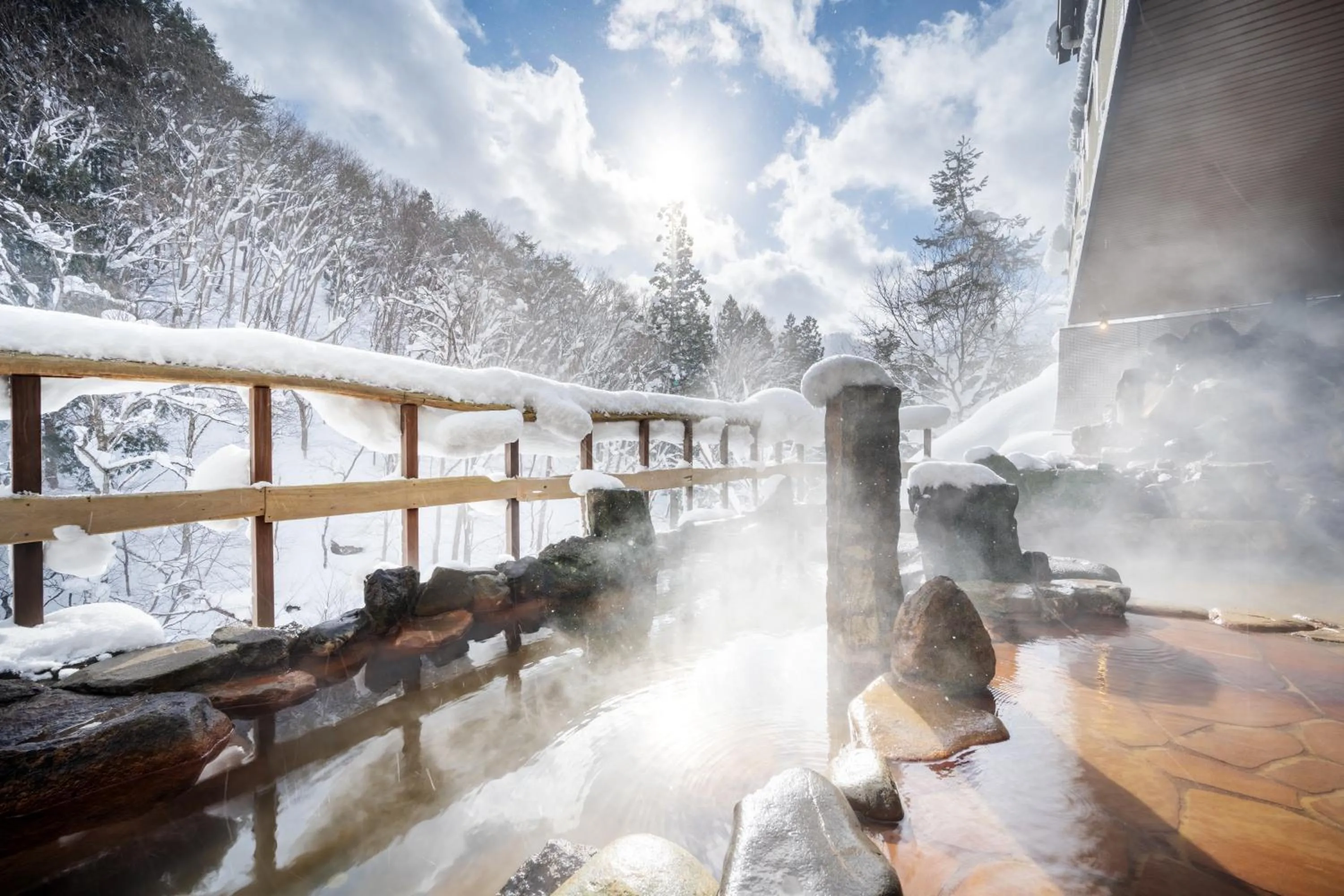 Winter in Yukemuri no Yado Inazumi Onsen