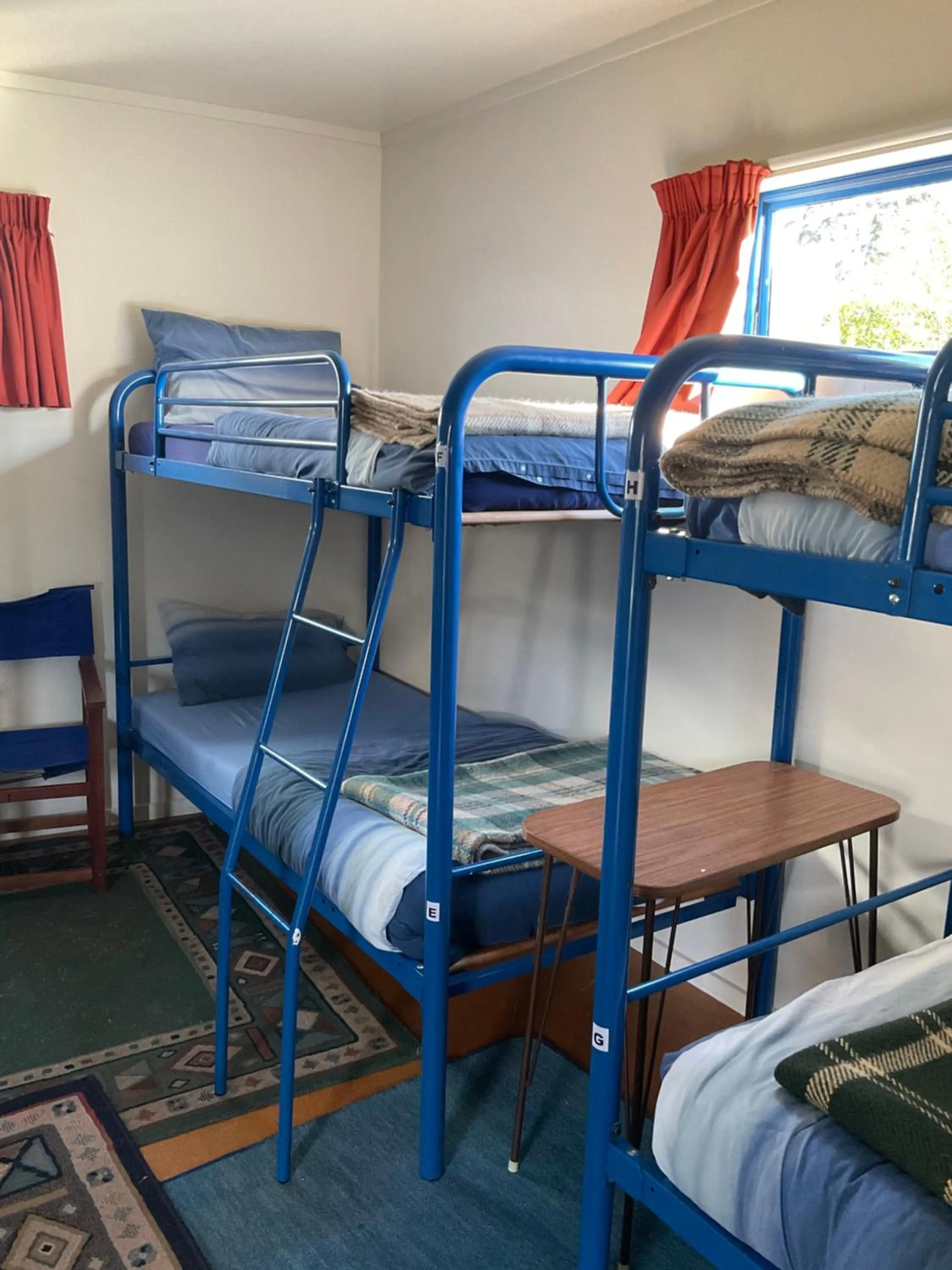 bunk bed, Bed in Tongariro River Retreat
