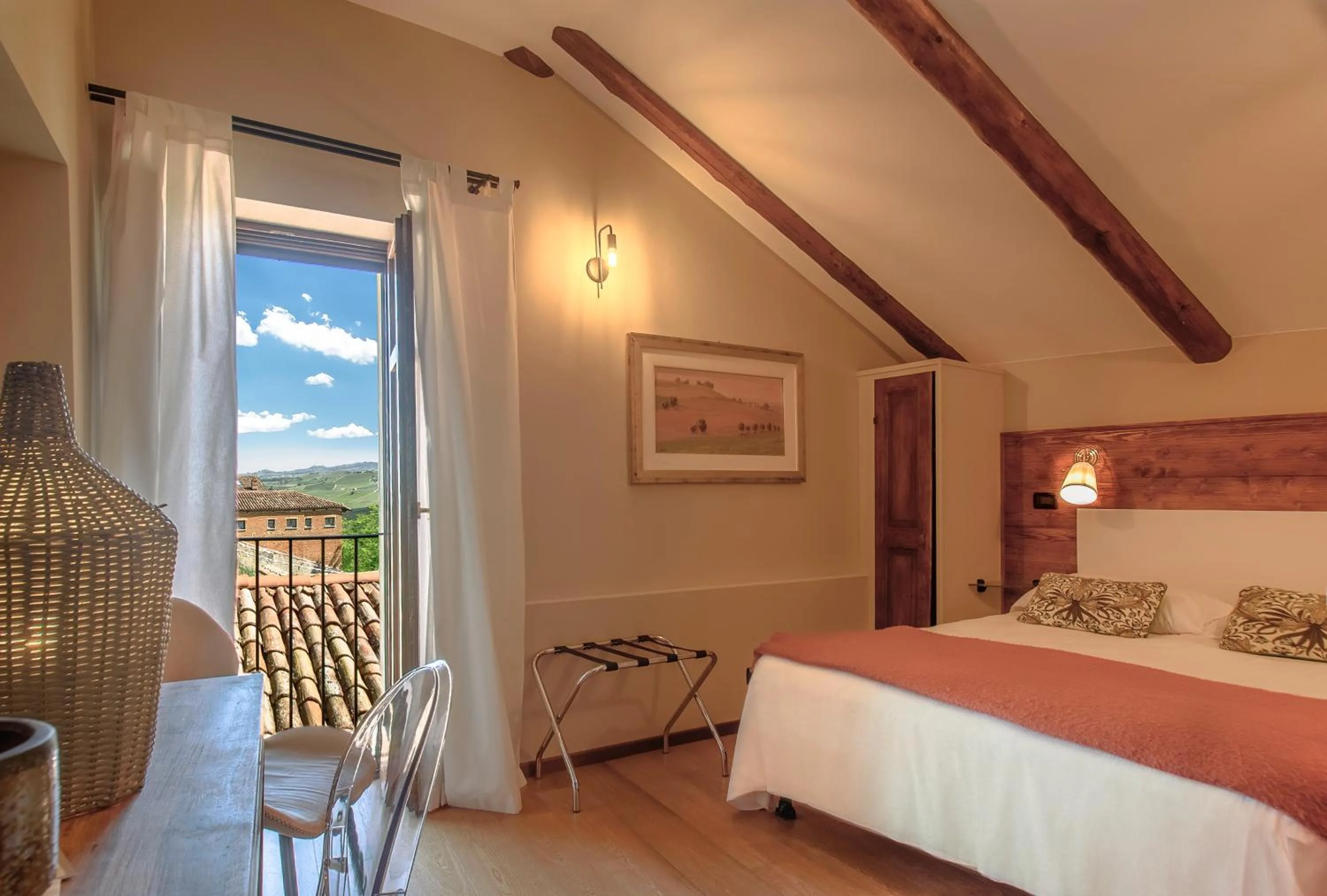 View (from property/room), Bed in La Giolitta Accomodations