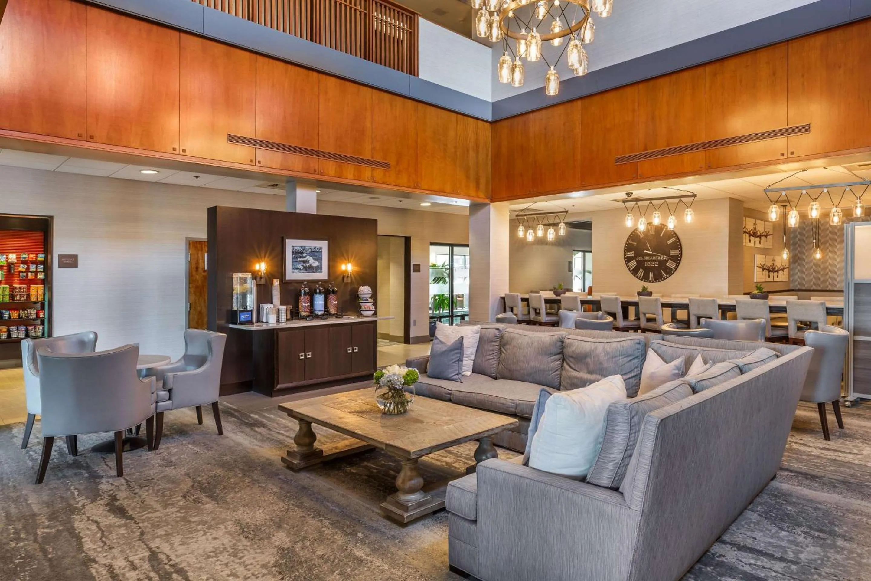 Lobby or reception in Comfort Inn & Suites Logan International Airport