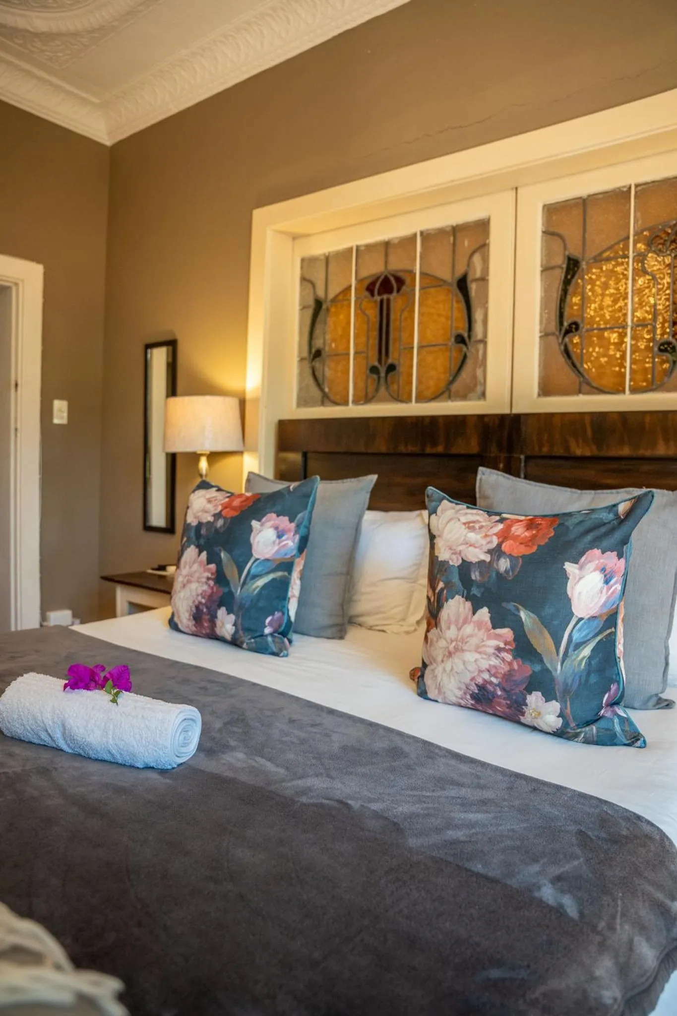 Bed in Palm Tree Manor